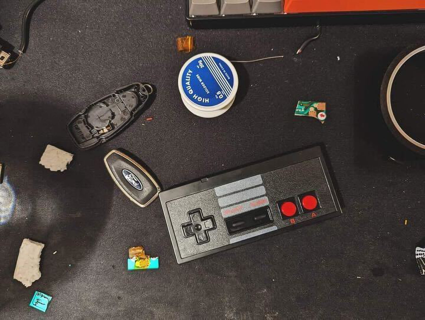 Gameboy Color Speedometer Tech Modder Turns Throwback Game Boy Color Into a Speedometer
