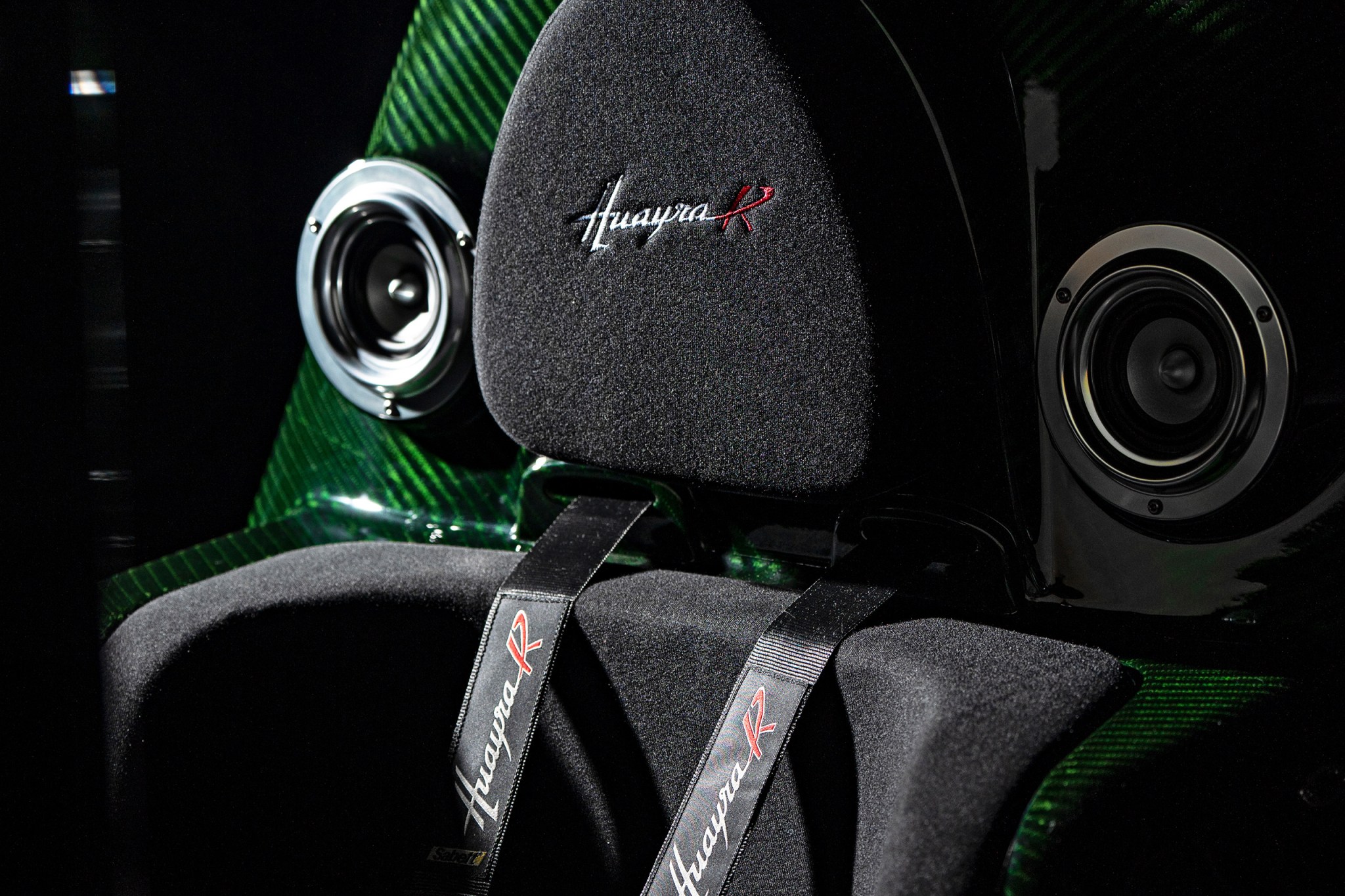 Pagani’s Huayra R Sim Rig Is the Most Expensive Way to Lose to Max ...