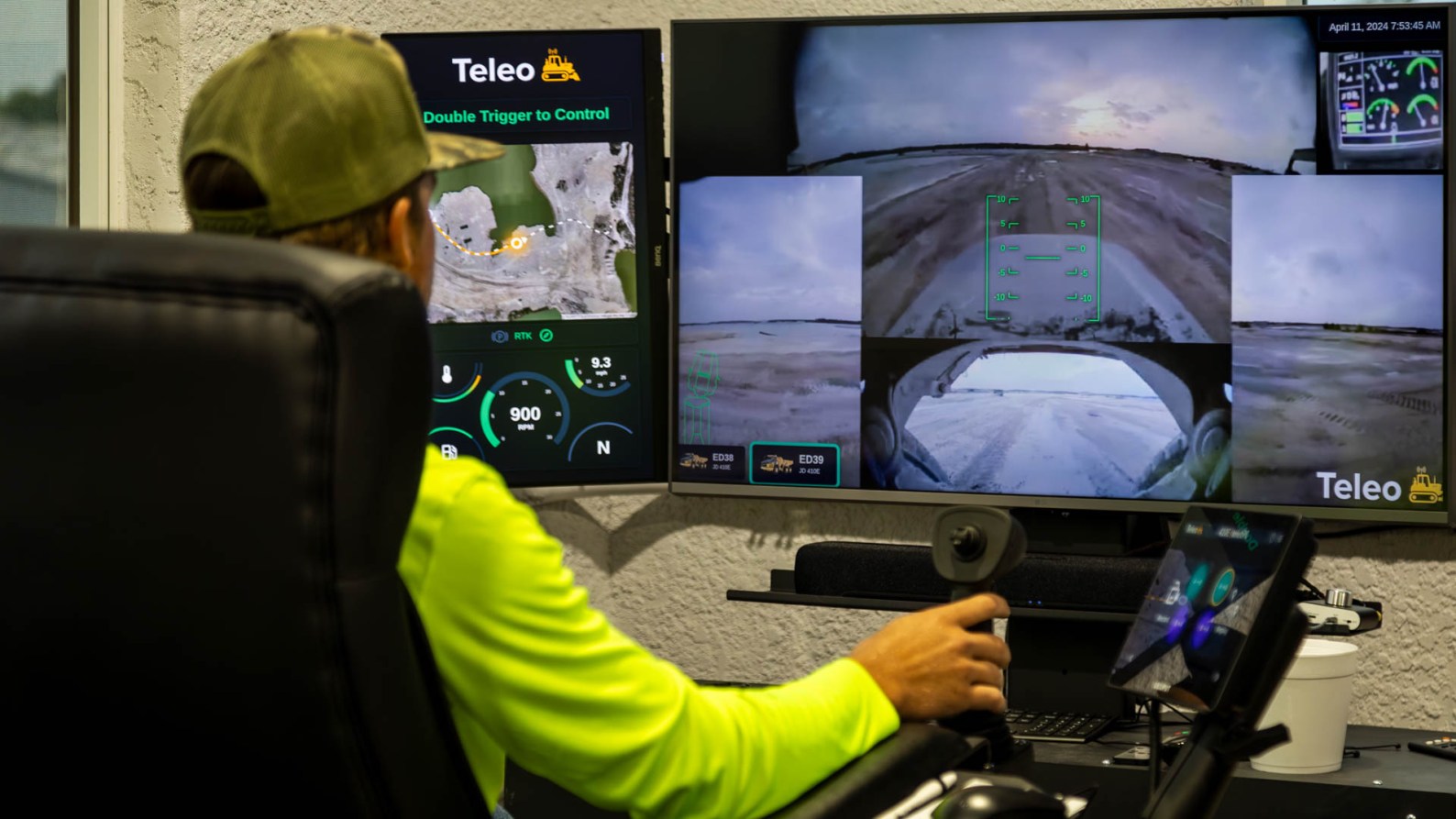Remote Control Trucks Using Computer Watch a Construction Crew Operate Heavy Equipment by Remote Control