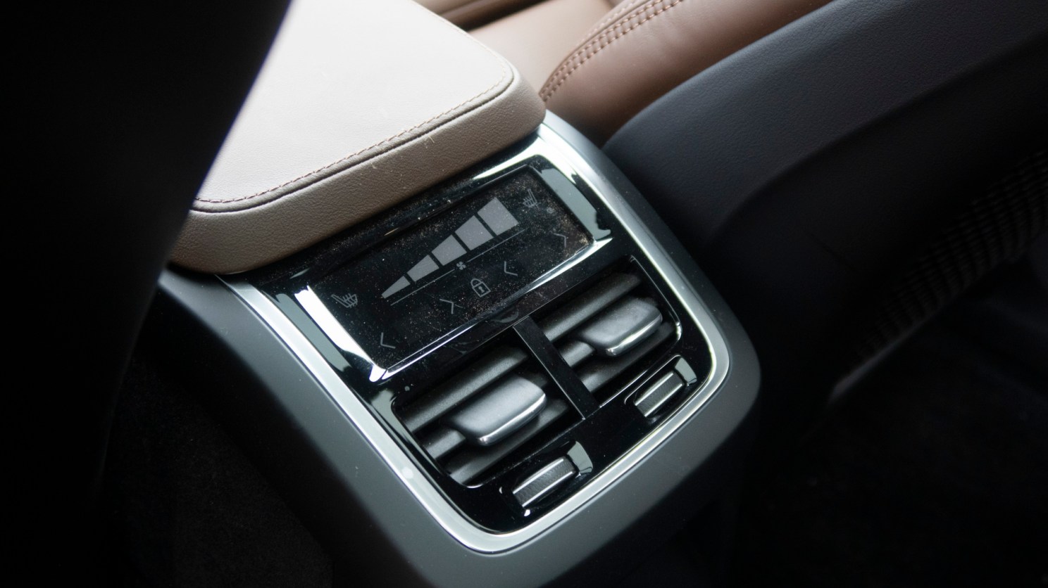 Is the Volvo XC90 Good for Dogs?