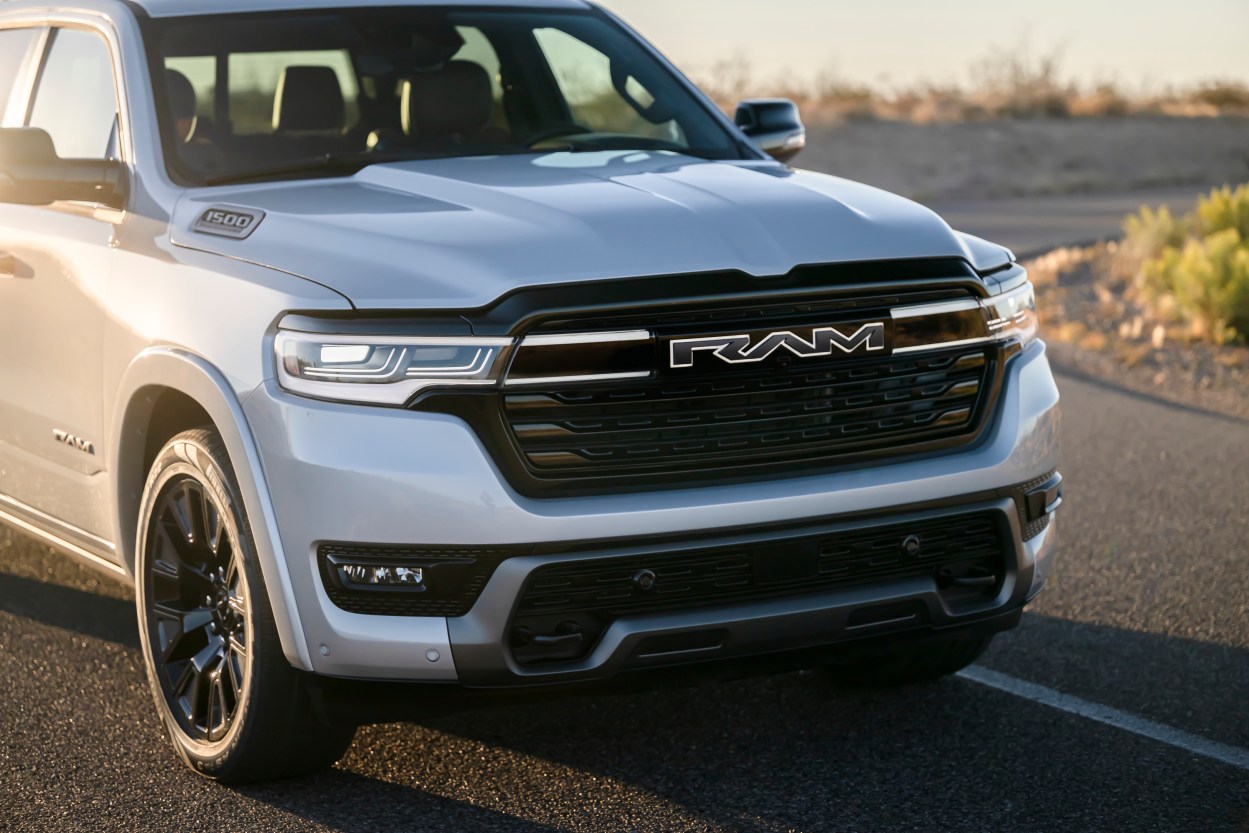 Here's Why the 2025 Ramcharger Is So Dang Heavy, Even for an EV