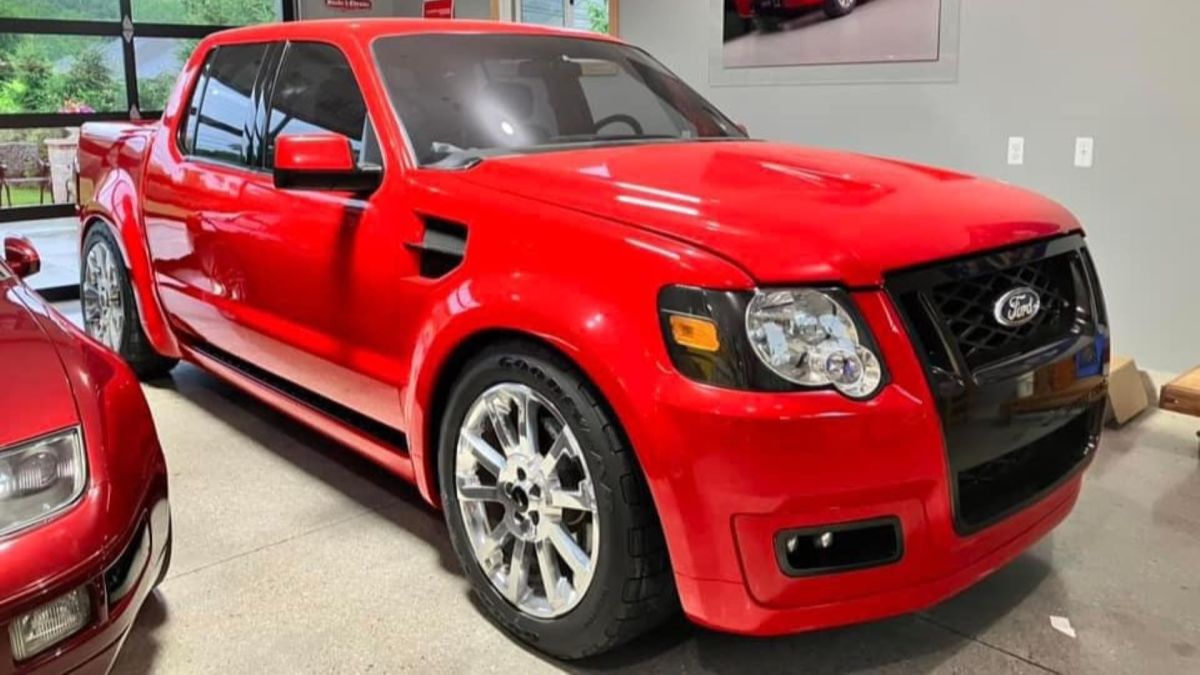 Ford V8 Sport Trac Concept From 2005 Just Surfaced for Sale