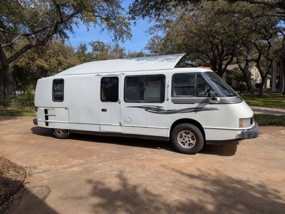 The Ultimate $25K Manual Diesel Wagon Is Actually an RV and There’s One ...