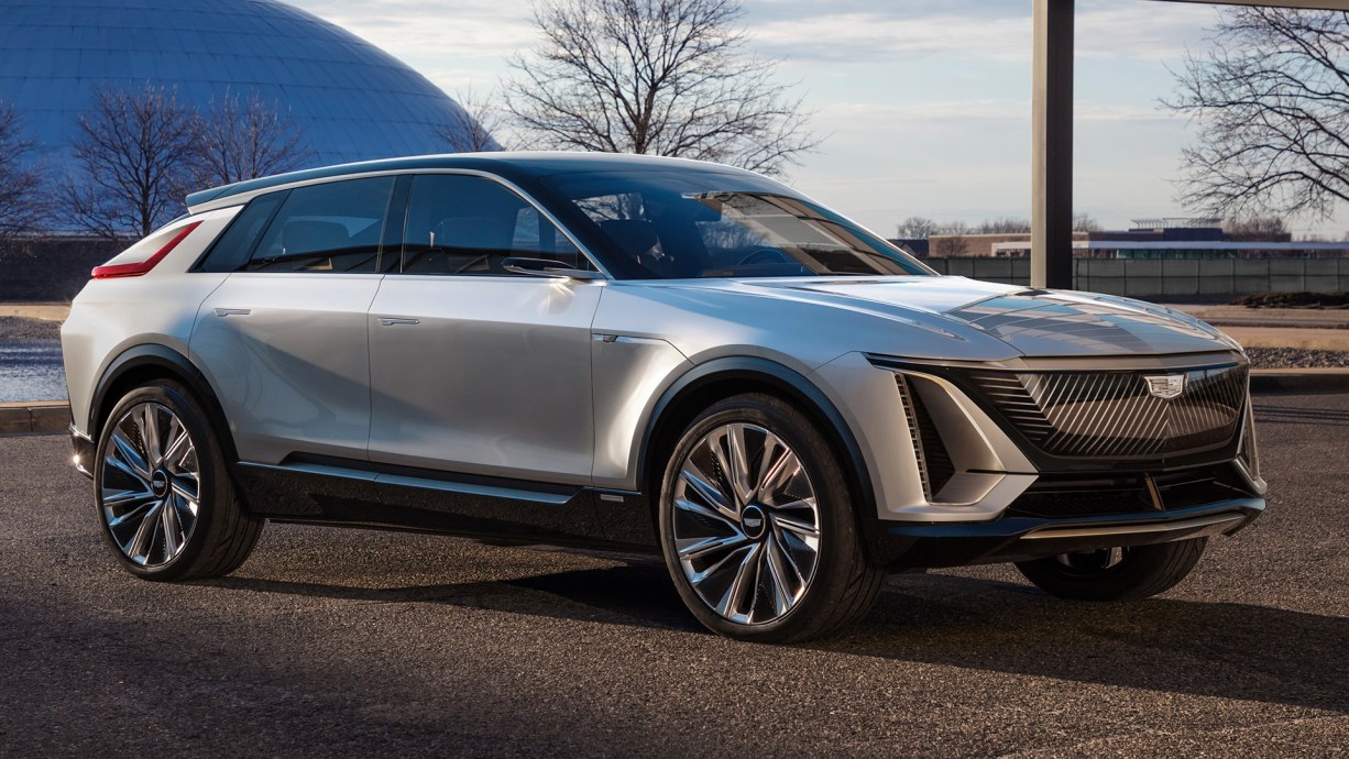 IRS Offers Fix for Dealer Flub That Halted EV Owners’ Tax Returns