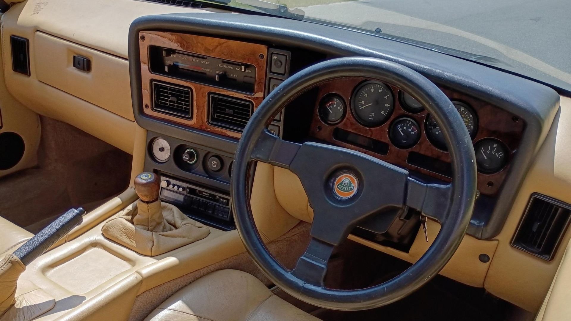 This Lotus Excel For Sale Is A Truly Unusual Rad Car That Might Go Cheap This Lotus Excel For Sale Is A Truly Unusual Rad Car That Might Go Cheap