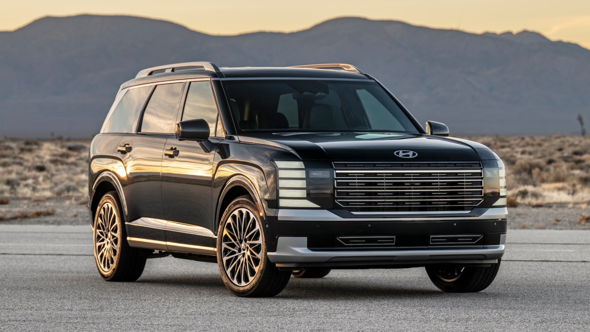 Cool: 2026 Hyundai Palisade Hybrid Can Keep the AC on While Its Gas ...