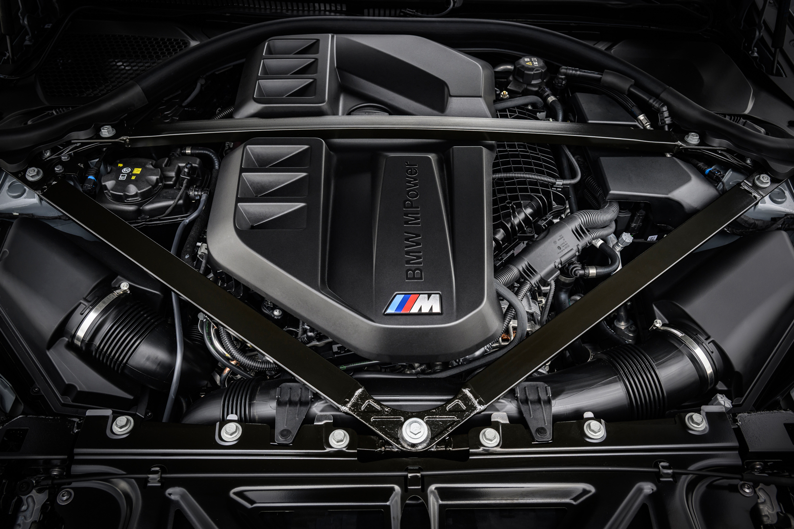 2026 BMW M2 CS engine