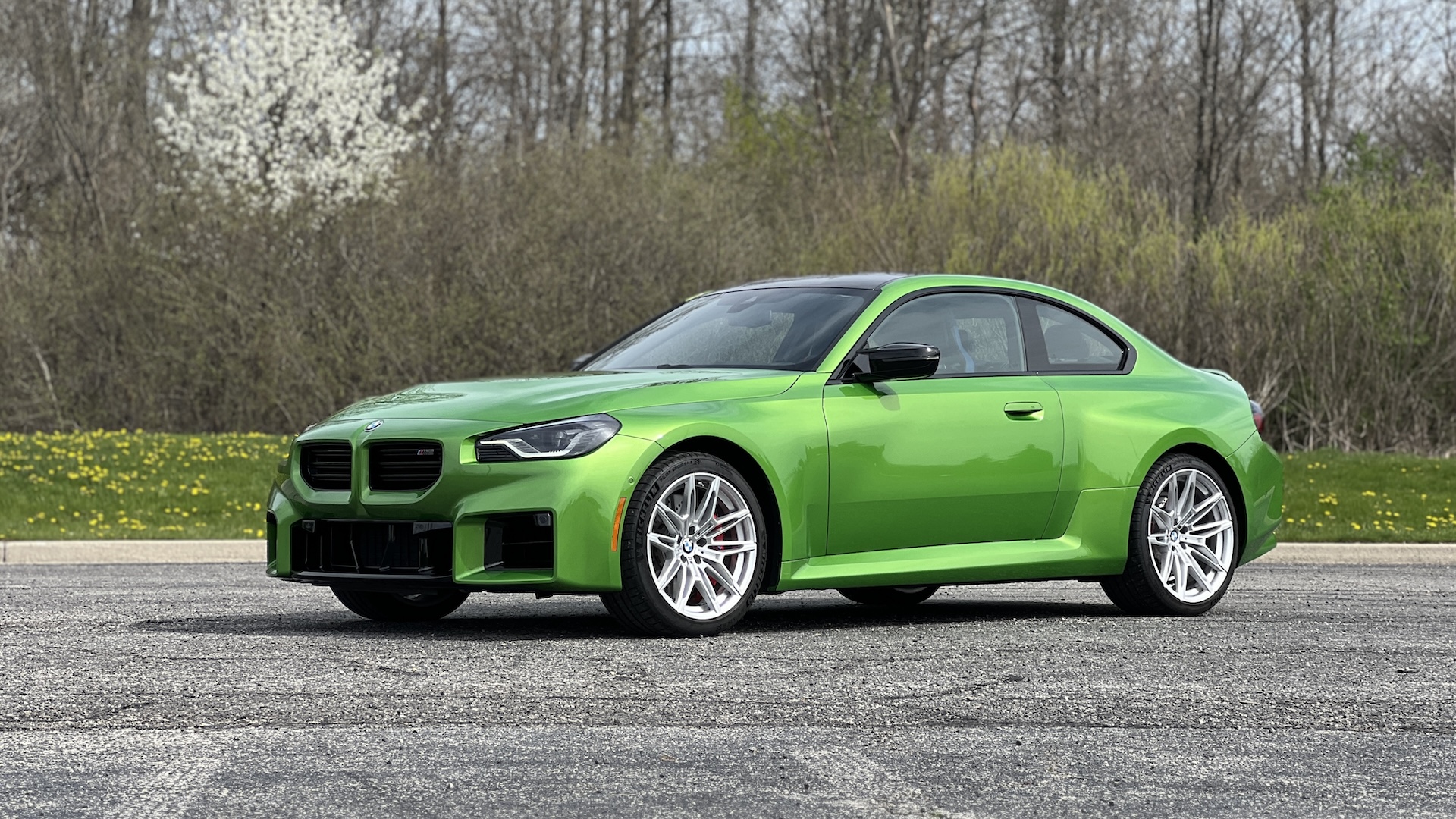  M2 グリーンボディ M PERFORMANCE 2025年 BMW M2 Facelift、Java Green Individualカラー : r/BMW