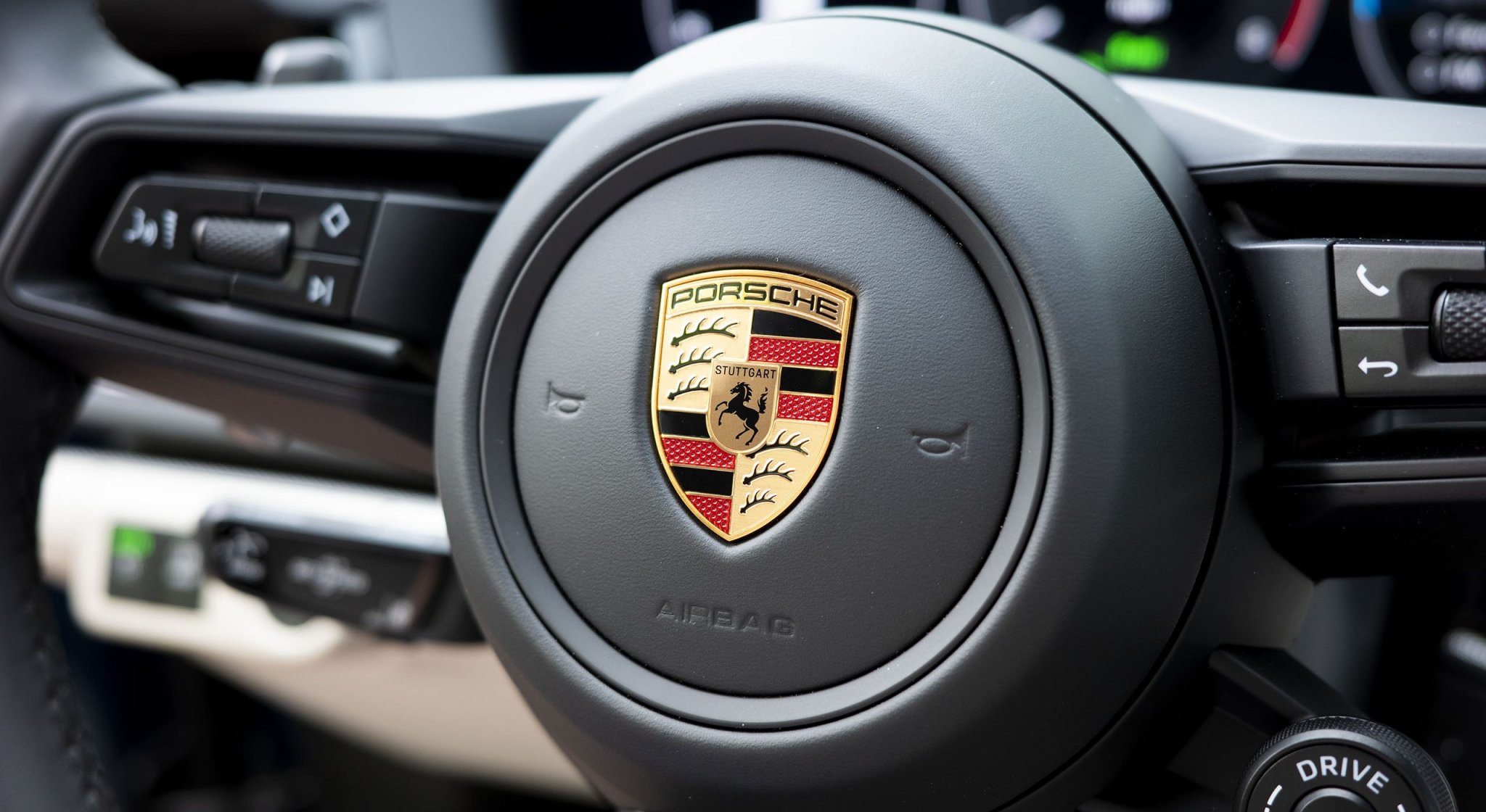 Porsche steering wheel