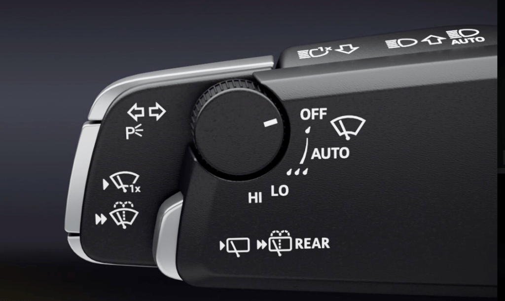 Audi Q3 Rear Windshield Wiper Control