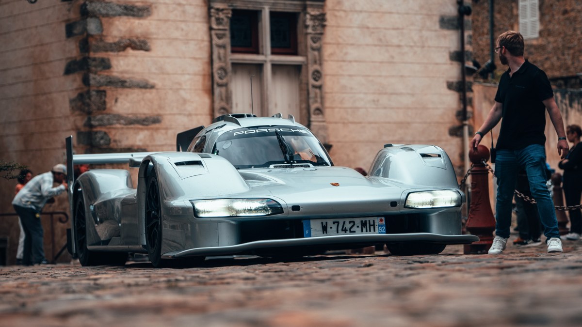 License Plates on a Le Mans Winner: The Brutal Engineering of Porsche's 963 RSP — Supercars