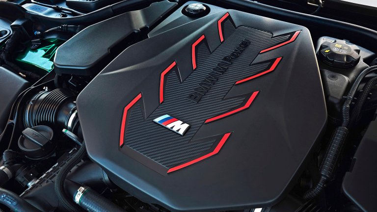 Image of BMW M5 V8