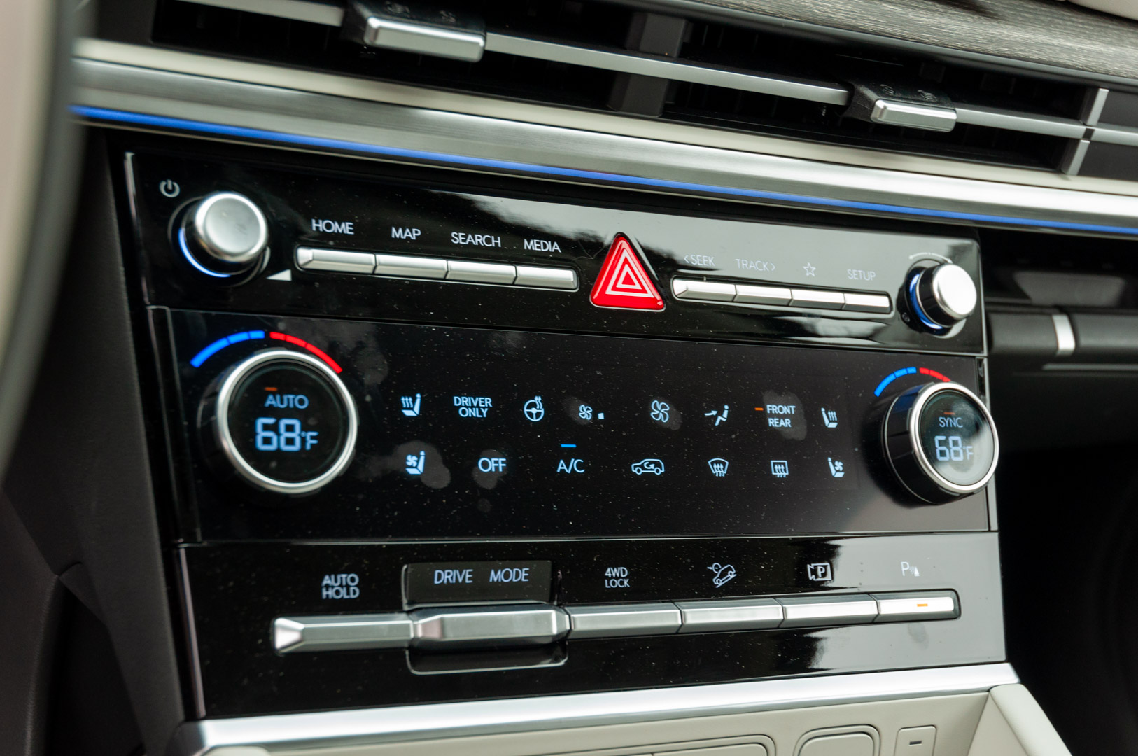 2026 Hyundai Santa Fe Hybrid