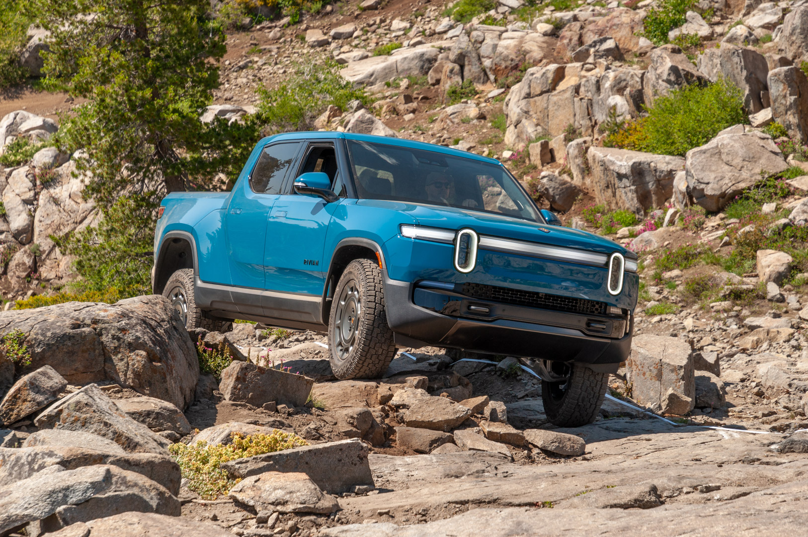 2026 Rivian R1T Quad