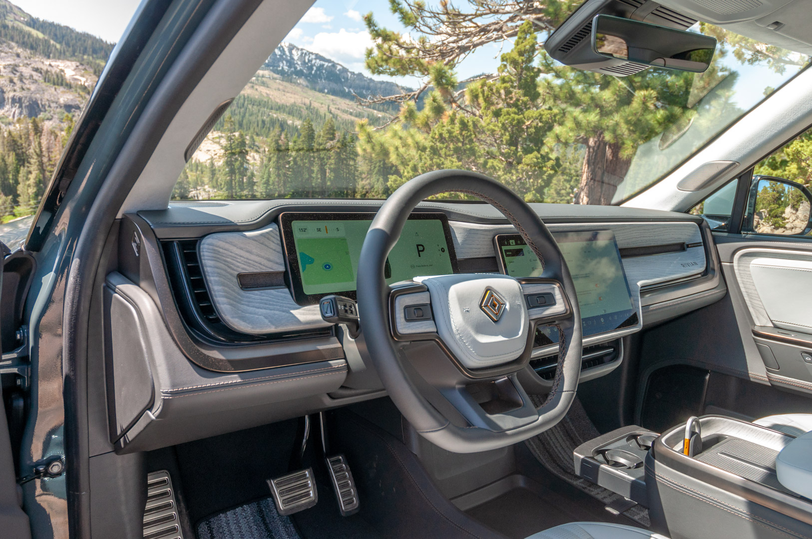 2026 Rivian R1T Quad