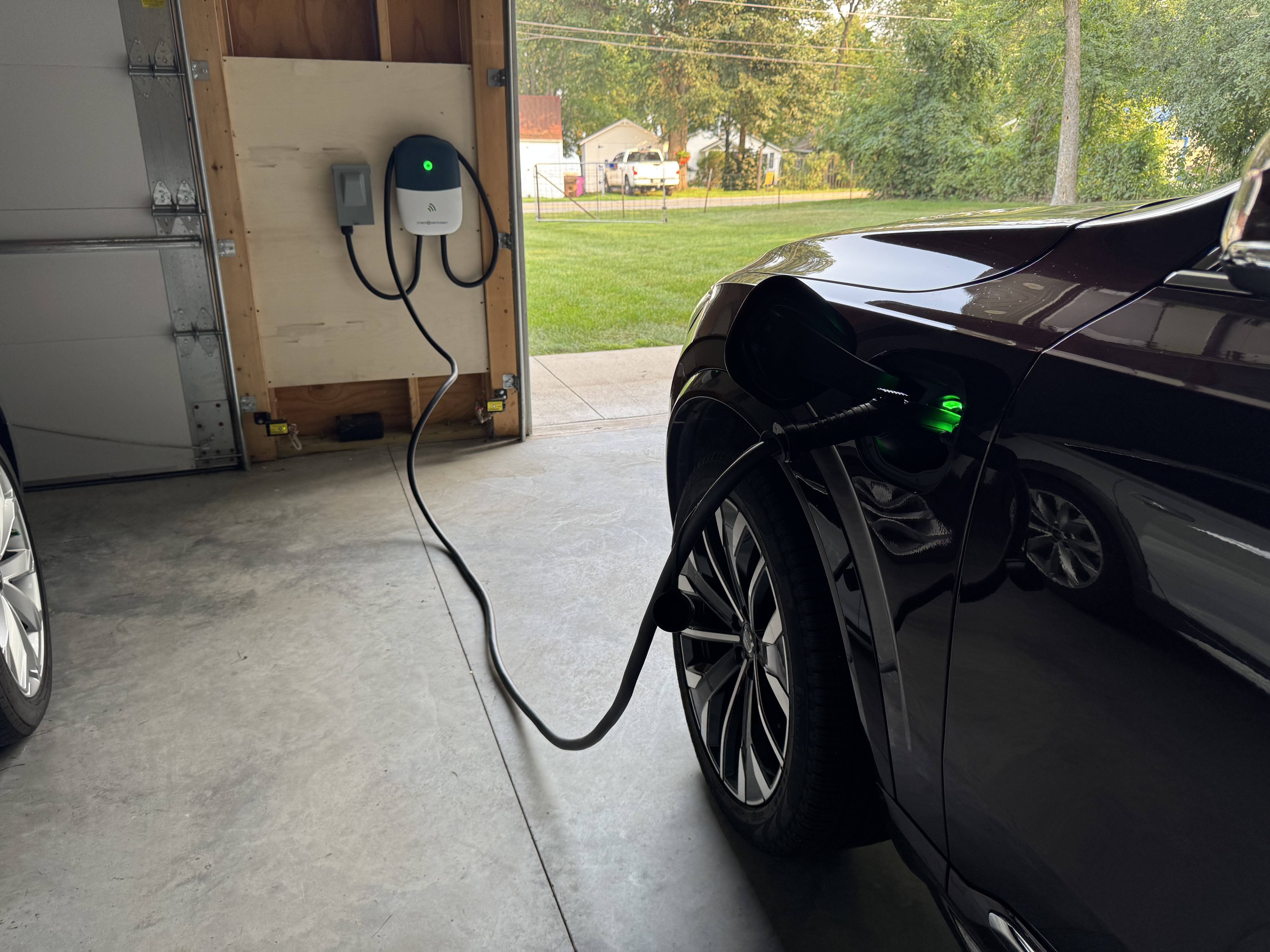 2025.5 Volvo XC90 T8