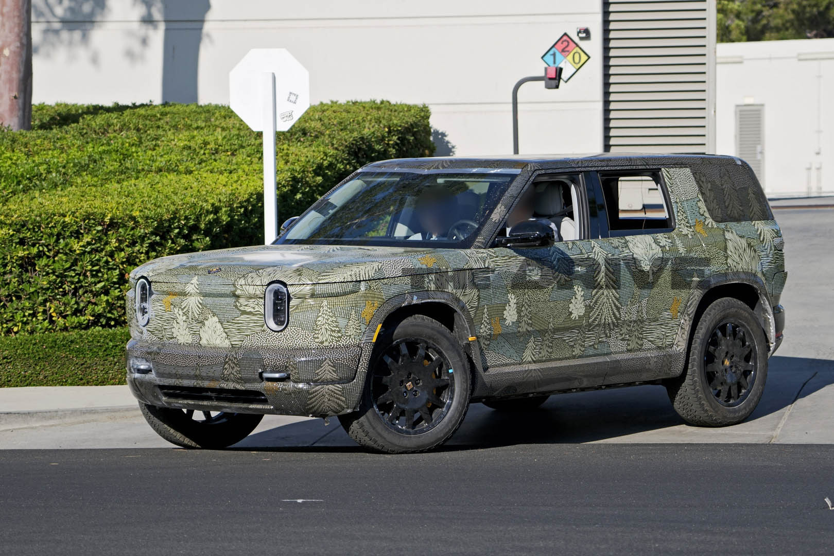 2026 Rivian R2 spy shots