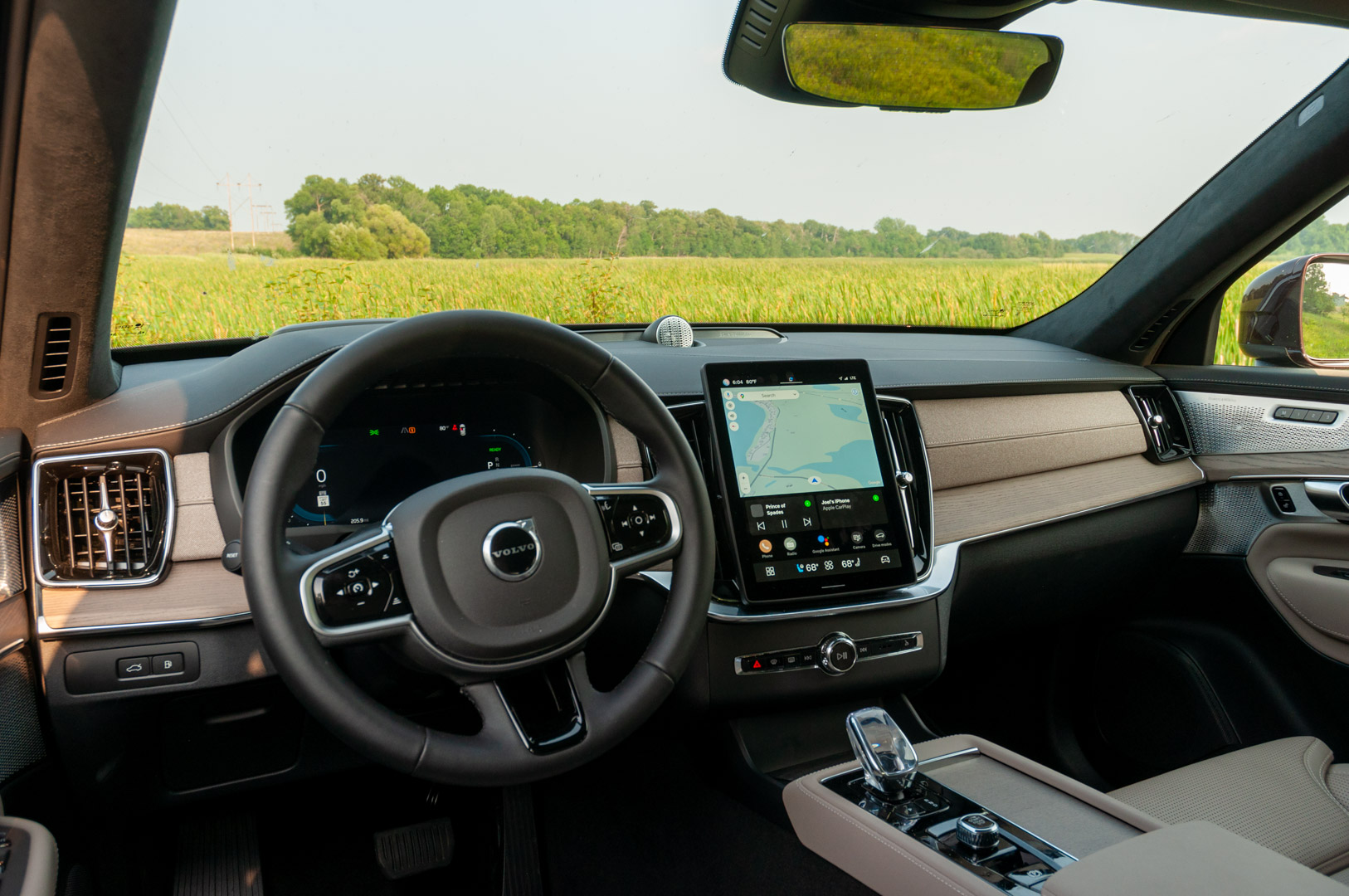 2025.5 Volvo XC90 T8