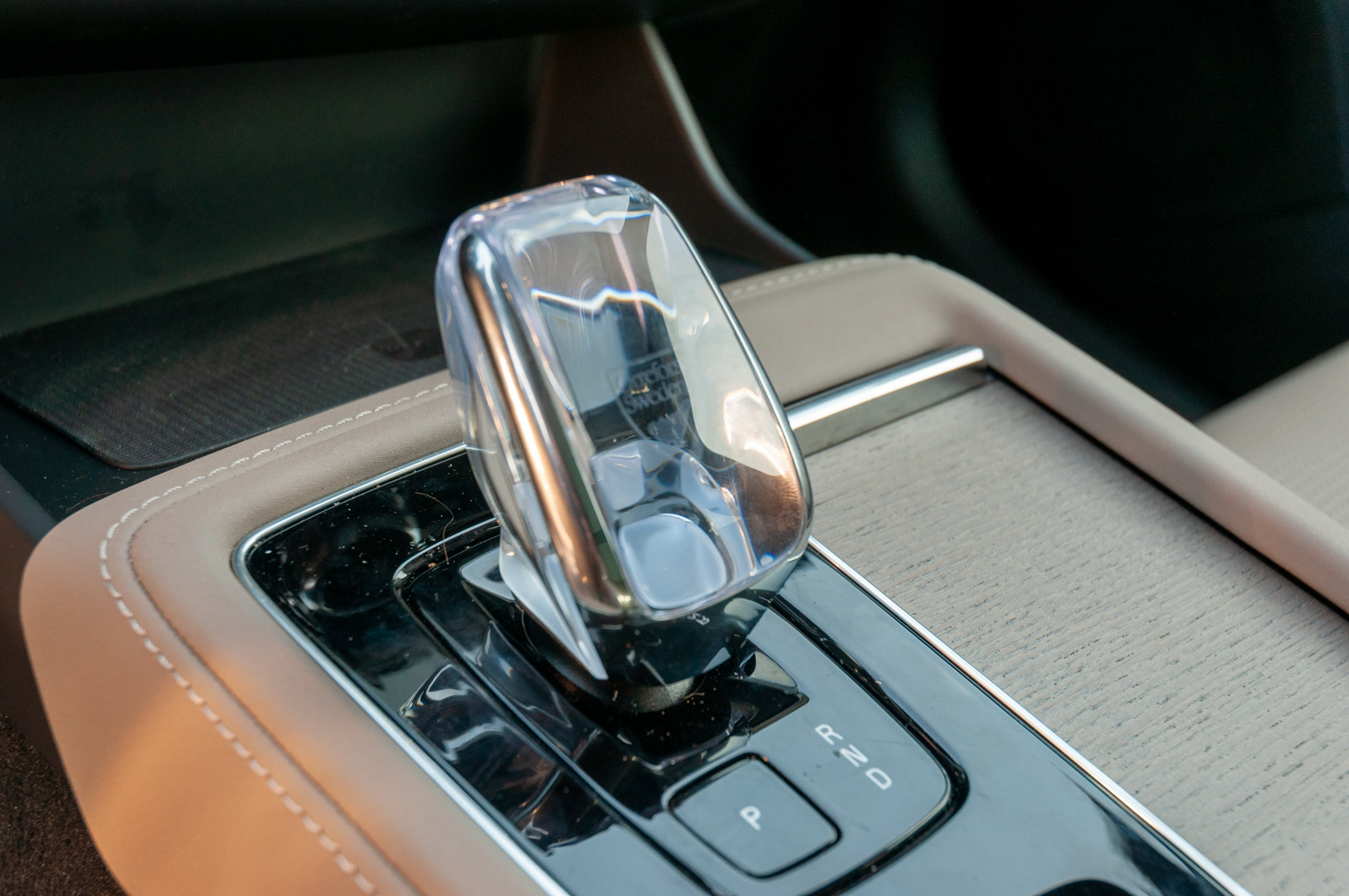 2025.5 Volvo XC90 T8