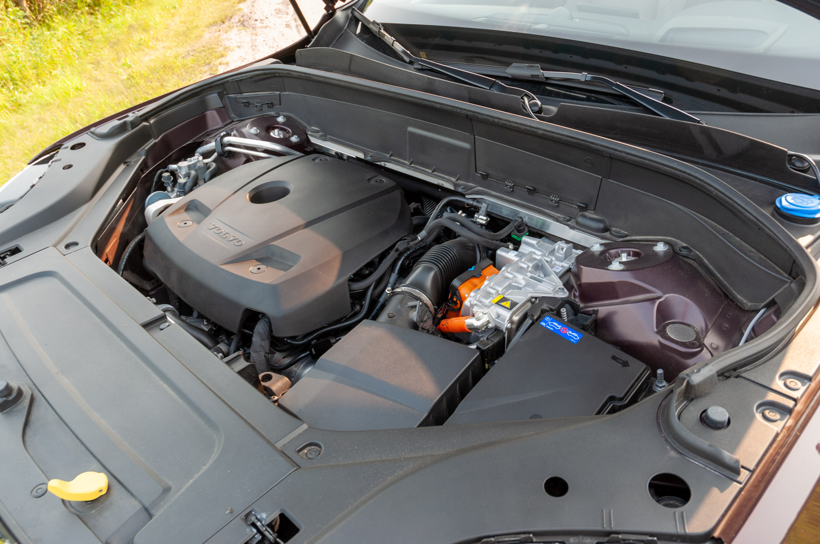 2025.5 Volvo XC90 T8