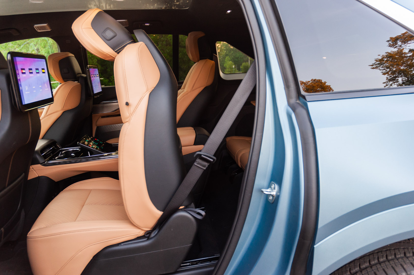 2025 Cadillac Escalade IQ