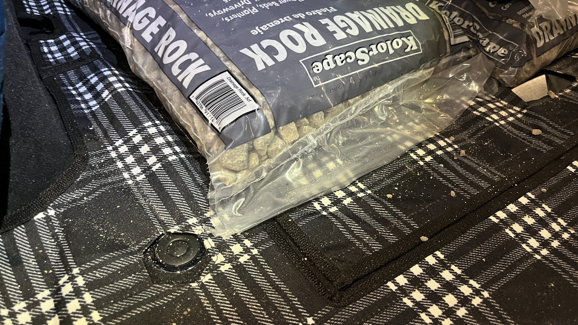 Canvasback cargo liner.