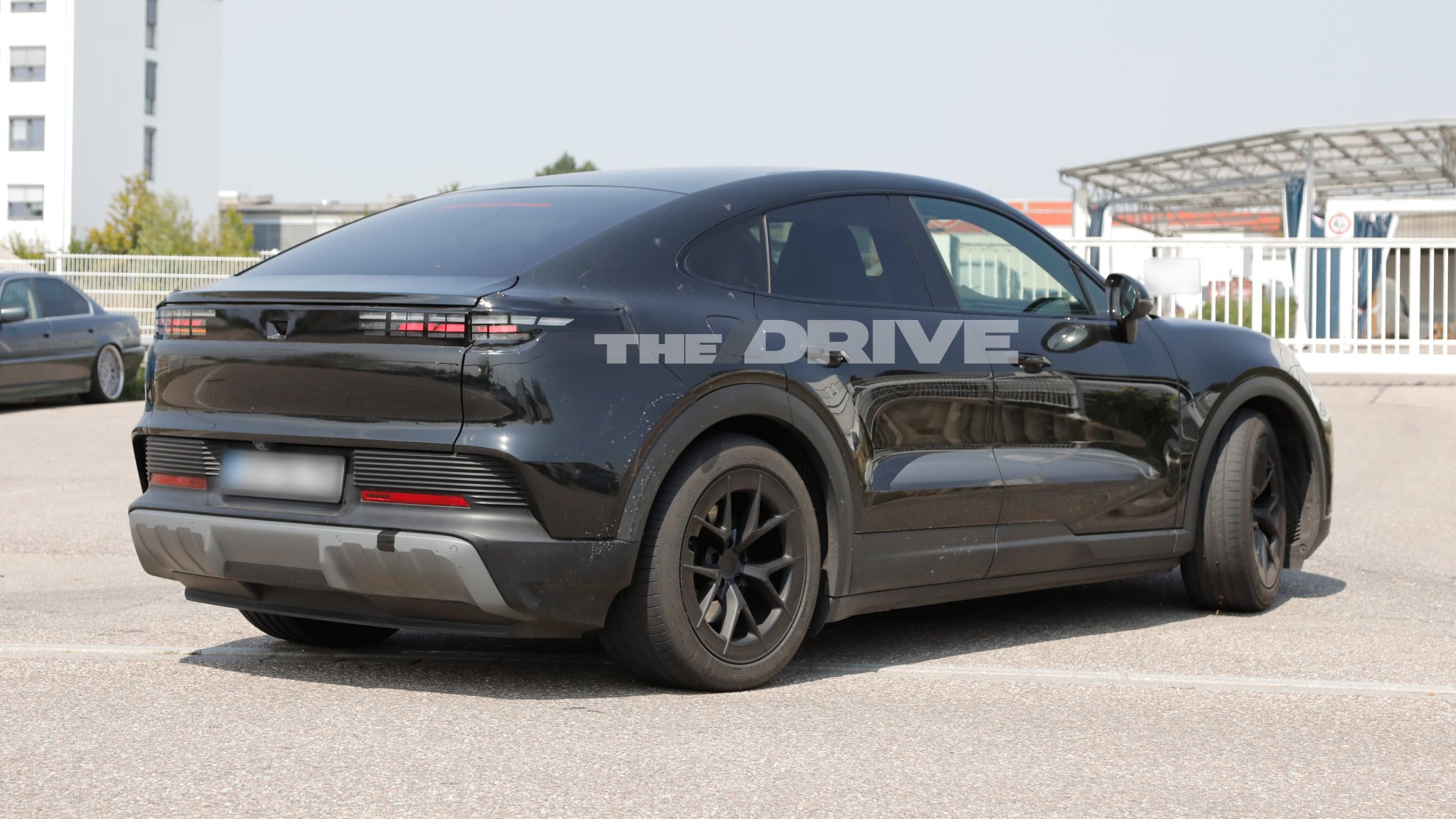 2026 Porsche Cayenne Coupe EV