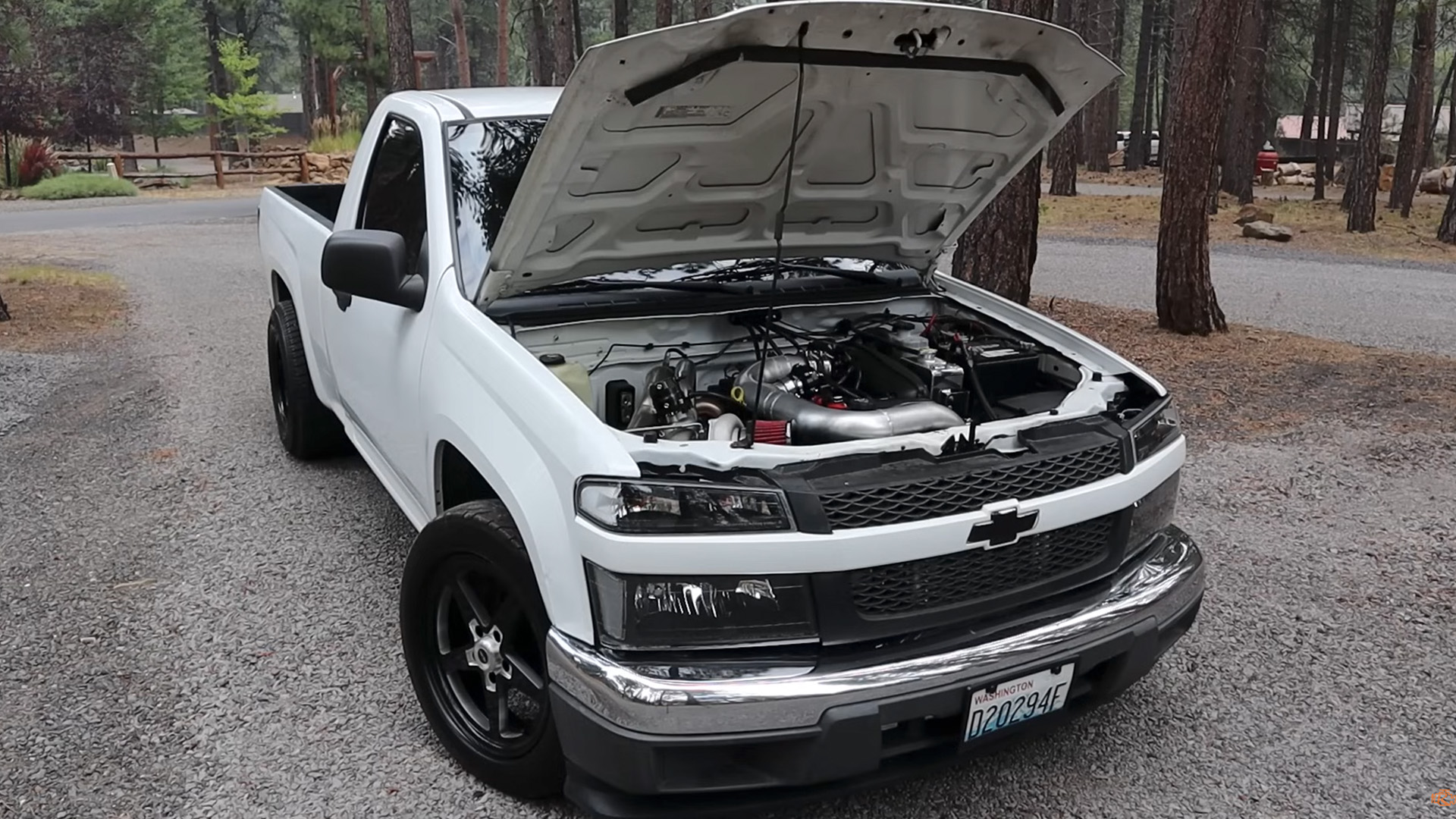 Chevrolet Colorado race truck