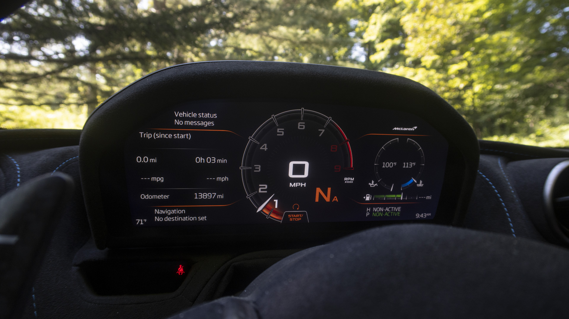 McLaren 765LT gauge cluster in big-screen mode.