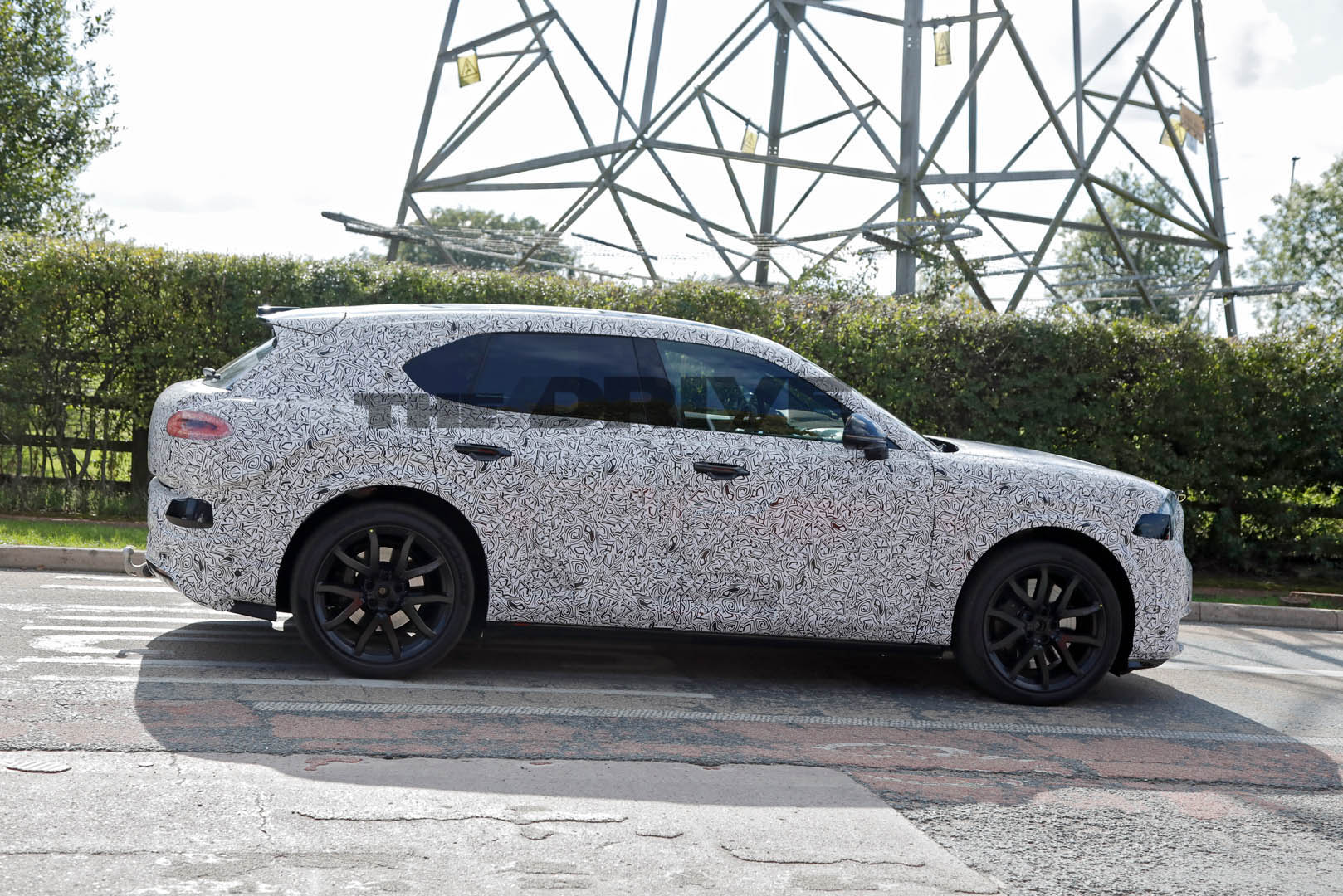 2028 Bentley electric SUV spy shots