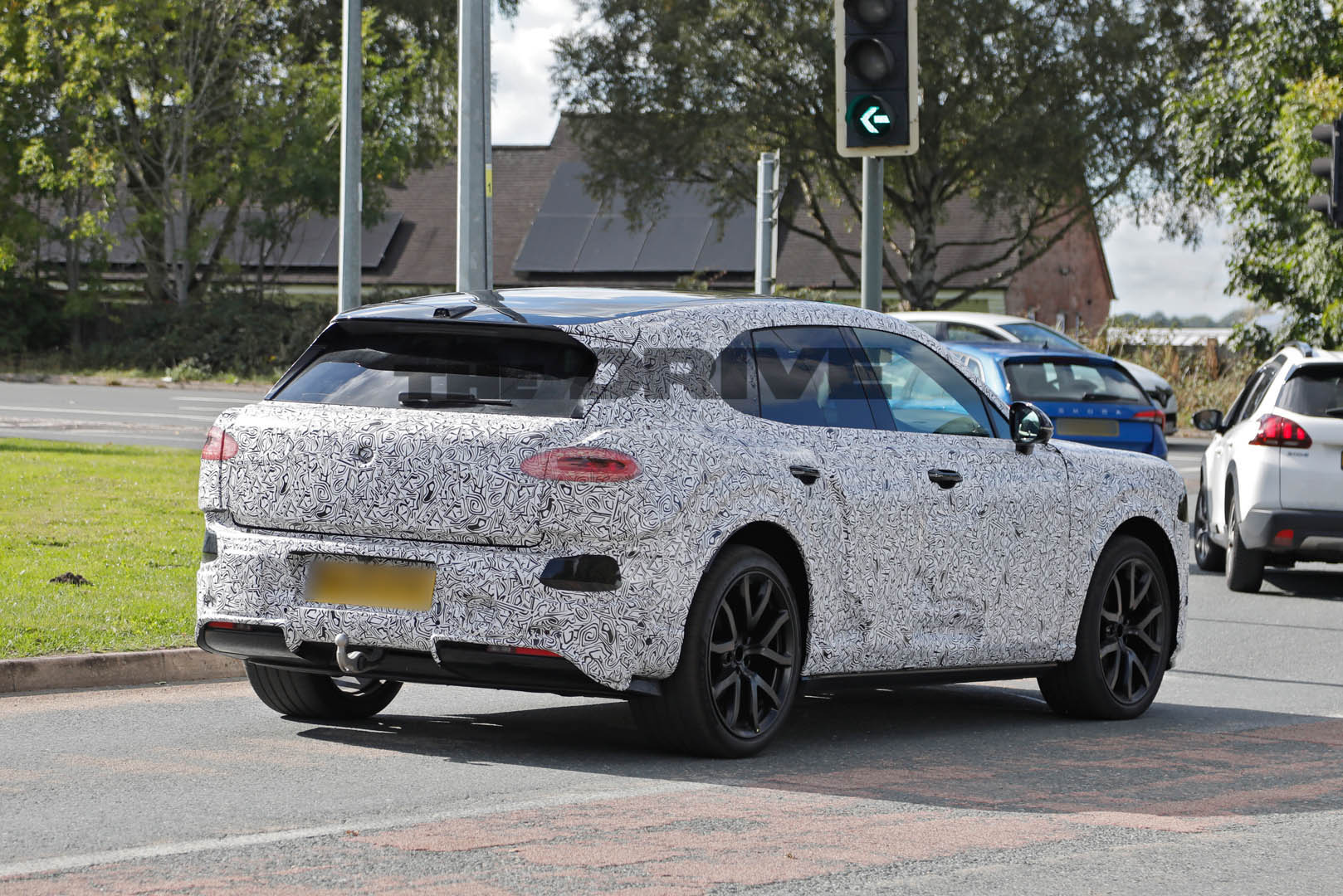 2028 Bentley electric SUV spy shots