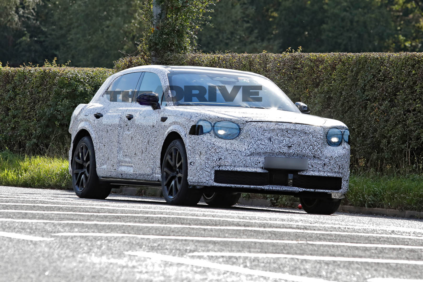 2028 Bentley electric SUV spy shots