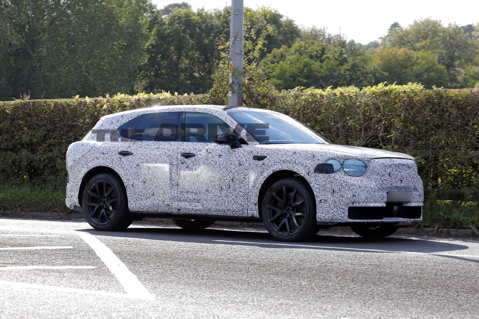 2028 Bentley electric SUV spy shots