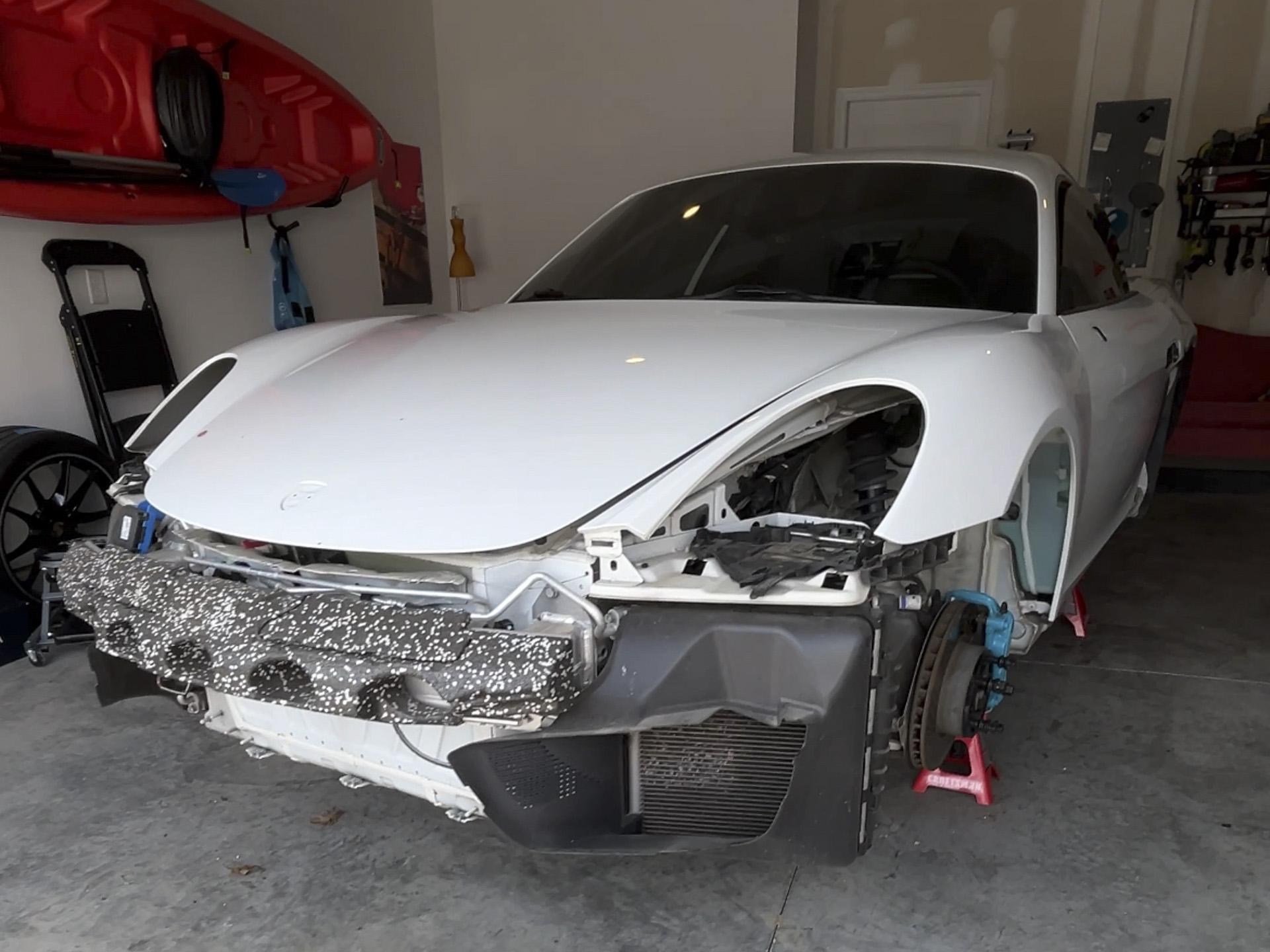 Porsche Cayman rug wrap assembly.