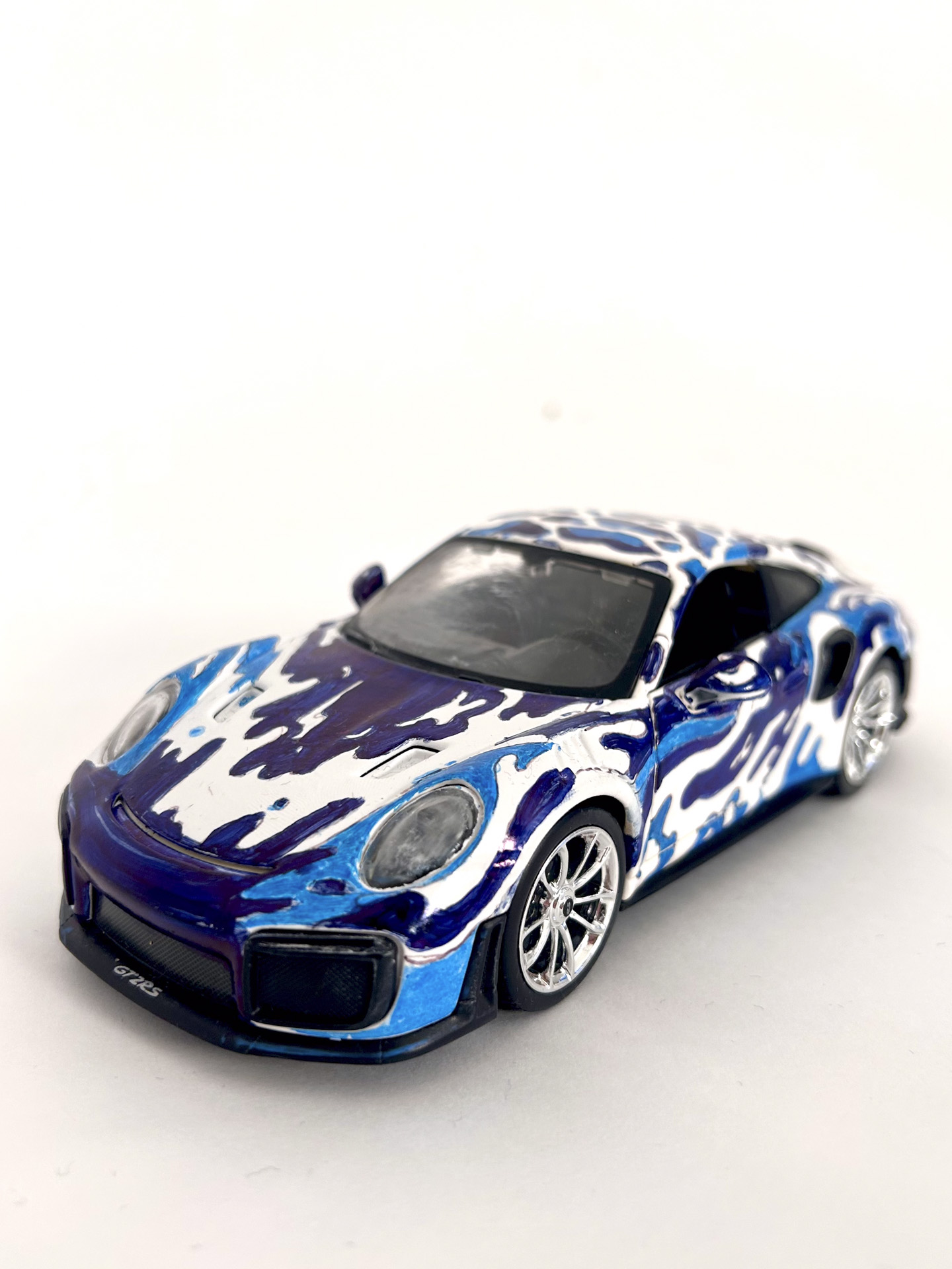 Porsche Cayman rug wrap concept.