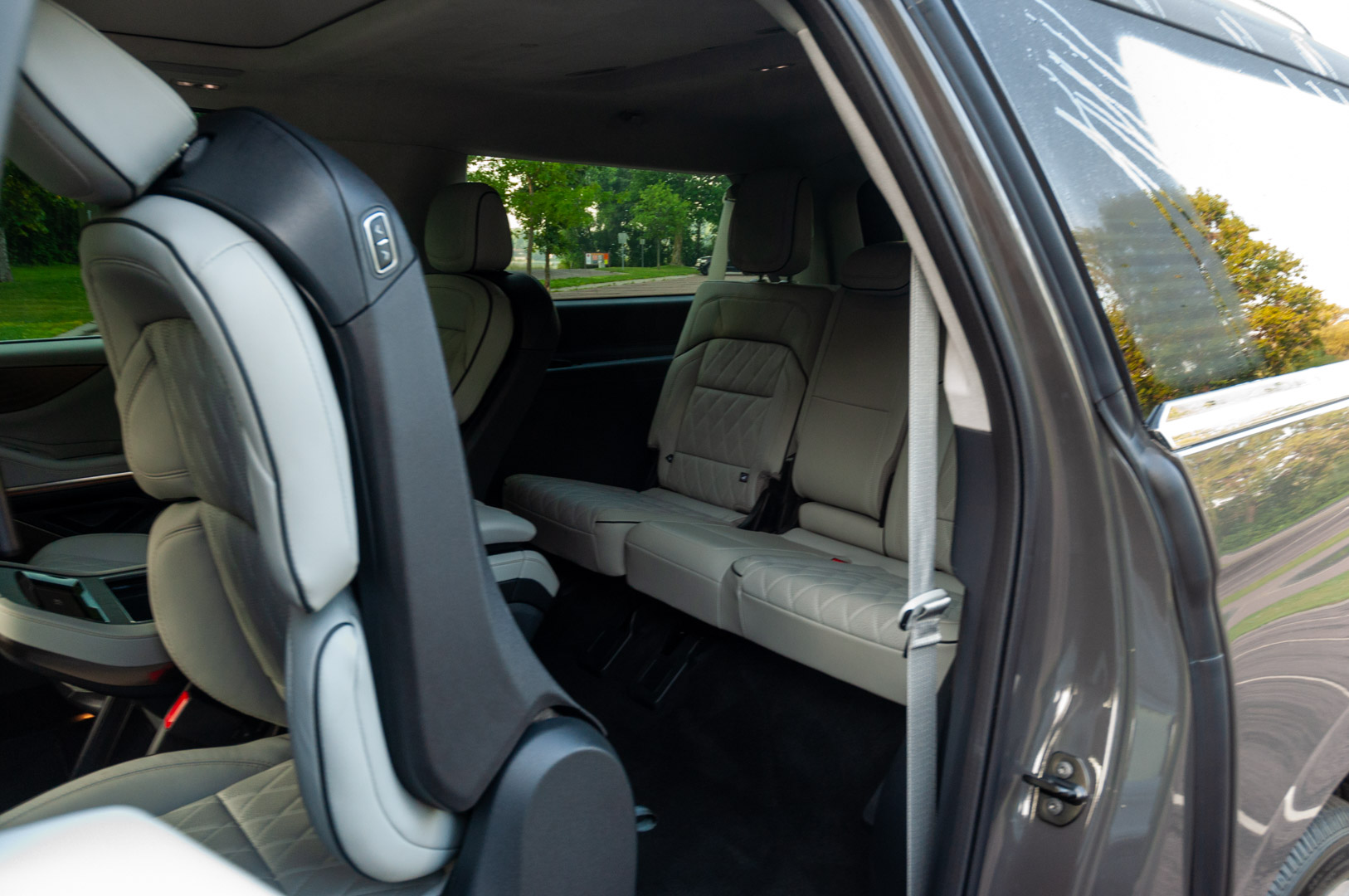 2025 Lincoln Navigator L