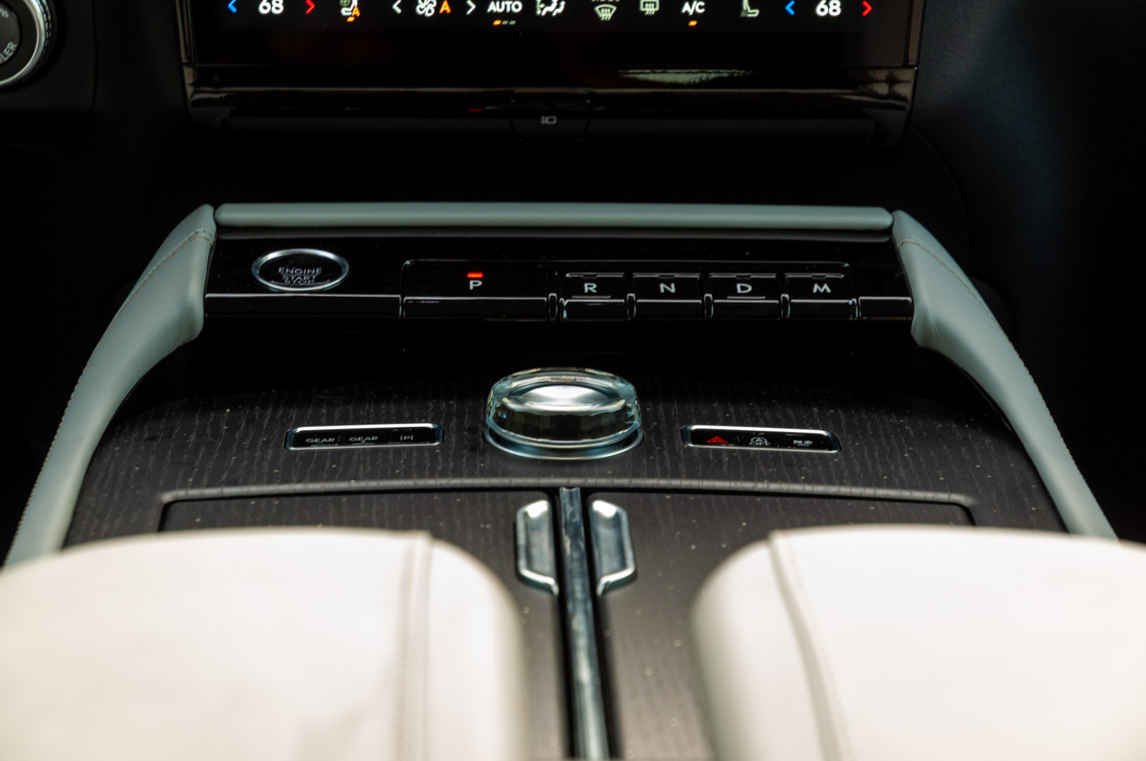 2025 Lincoln Navigator L