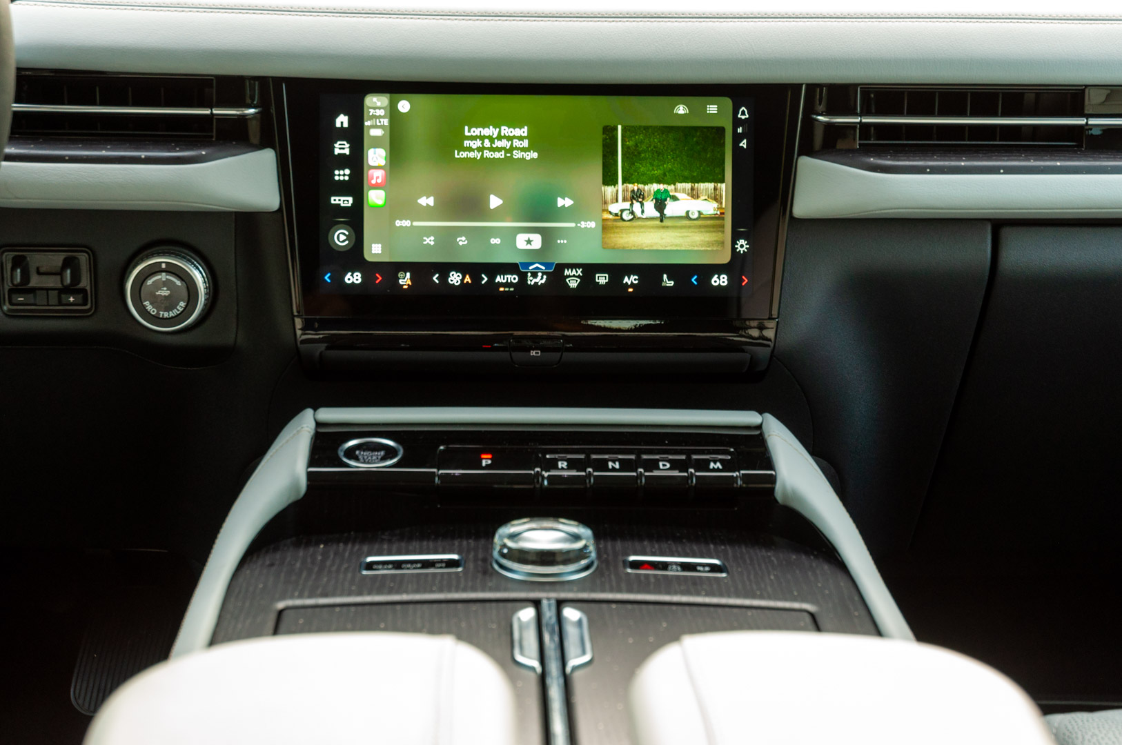 2025 Lincoln Navigator L