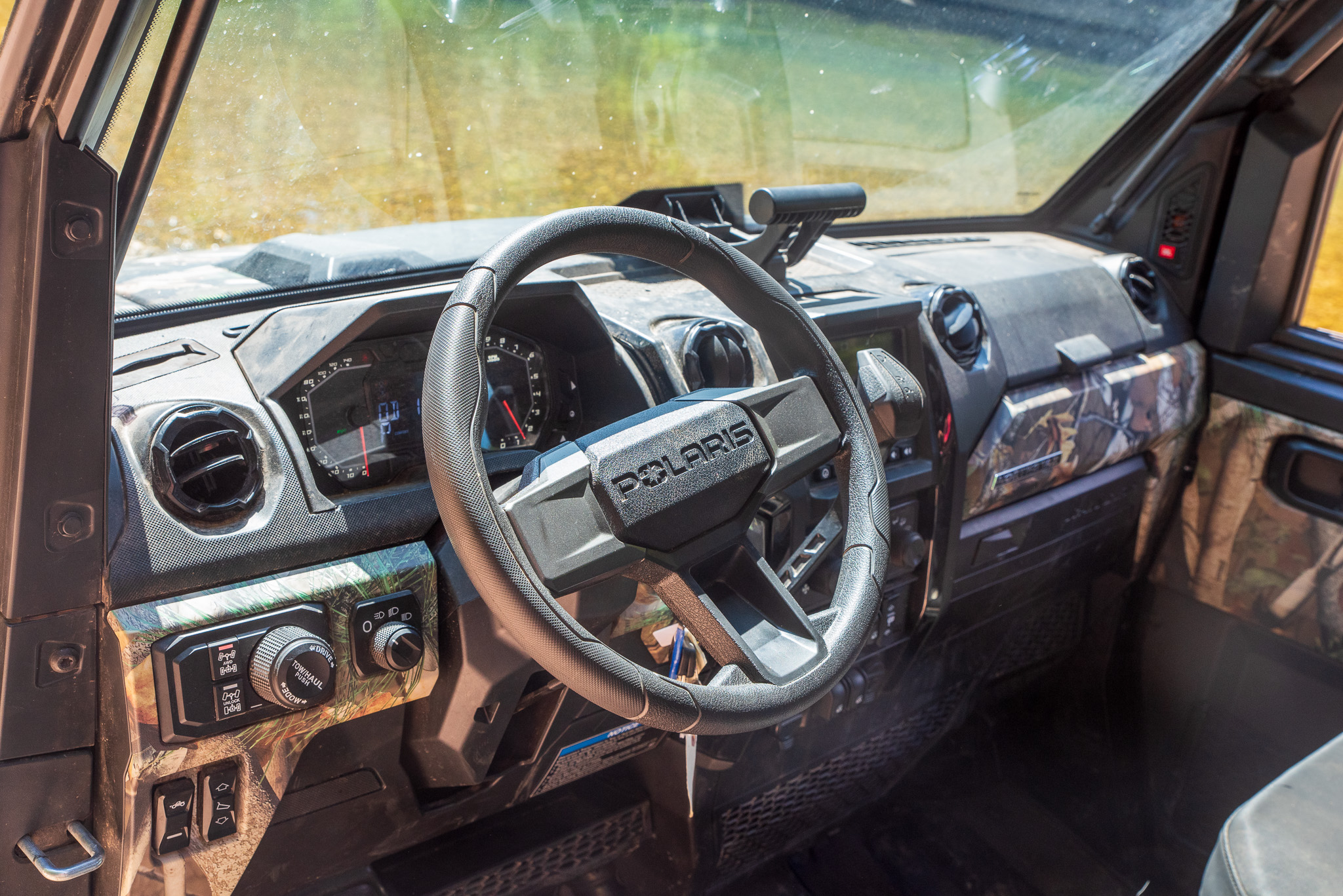 Polaris Ranger XD 1500 interior