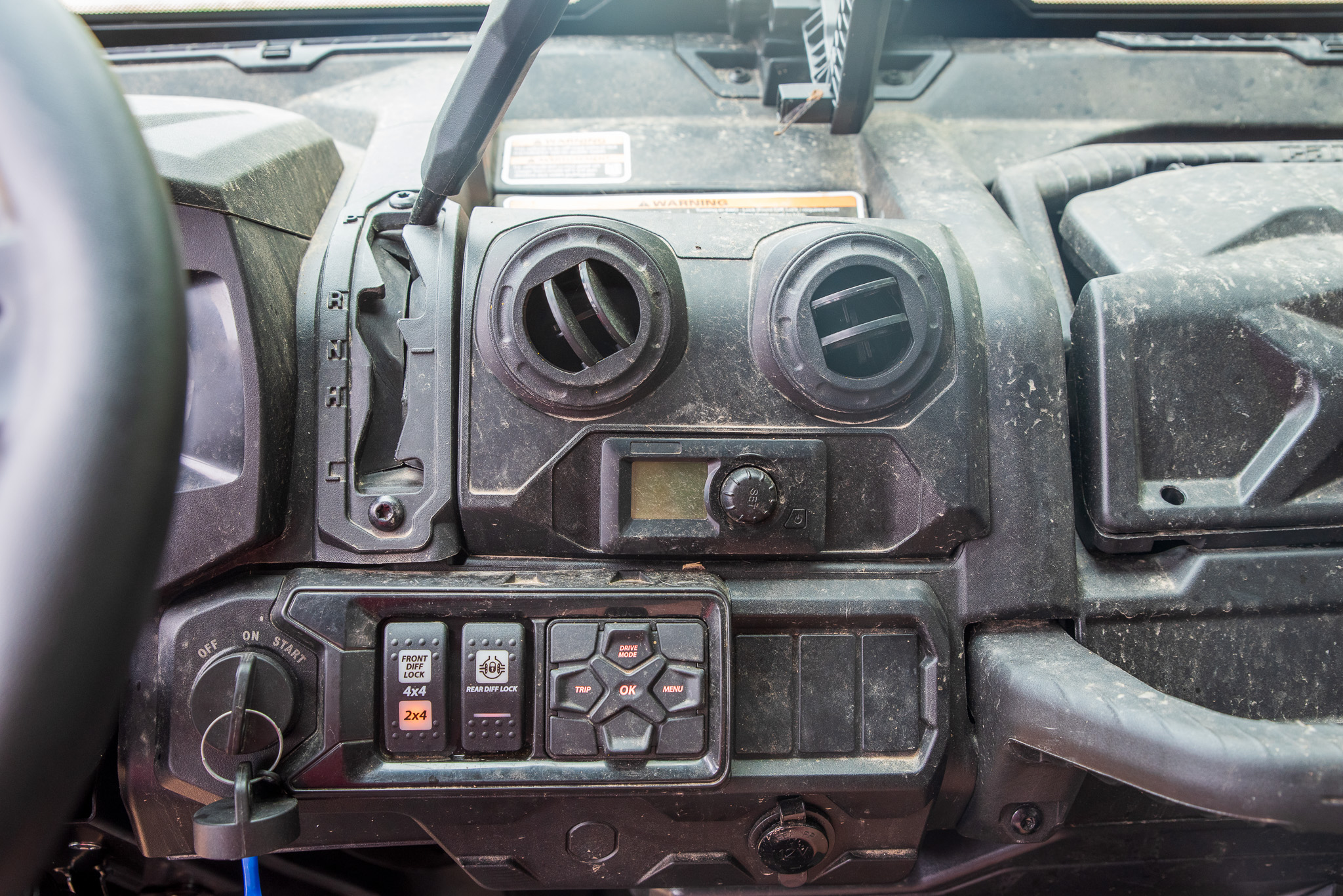 Can-Am Defender Max Limited HD10  interior