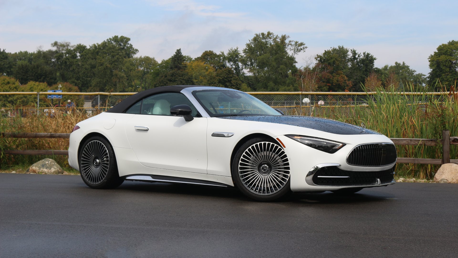 Mercedes-Maybach SL 680 with the top up