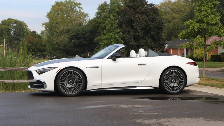 Merecedes Maybach SL convertible