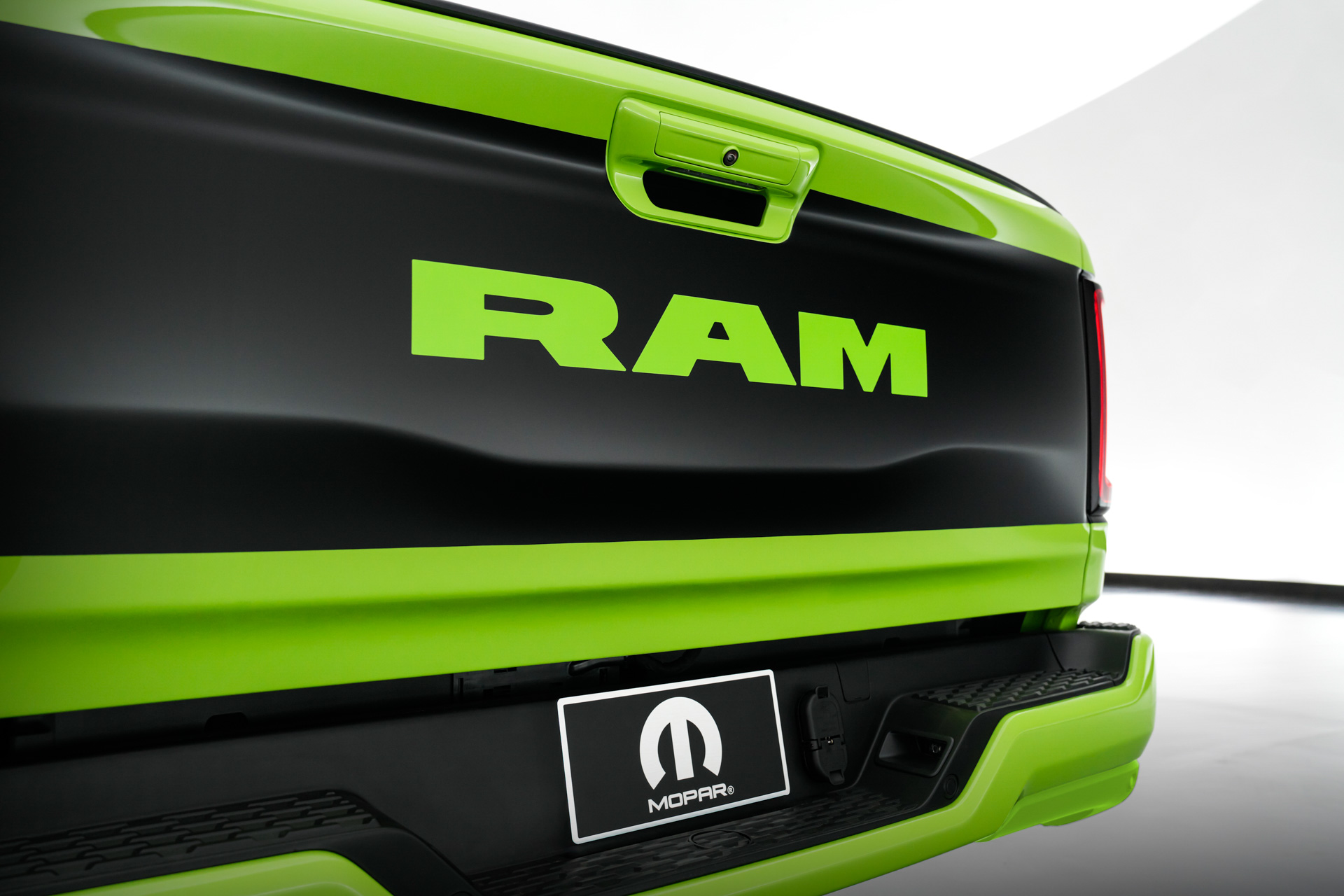 The tailgate on The Dude concept features an eye-catching, color-contrasting, Ram-branded graphic