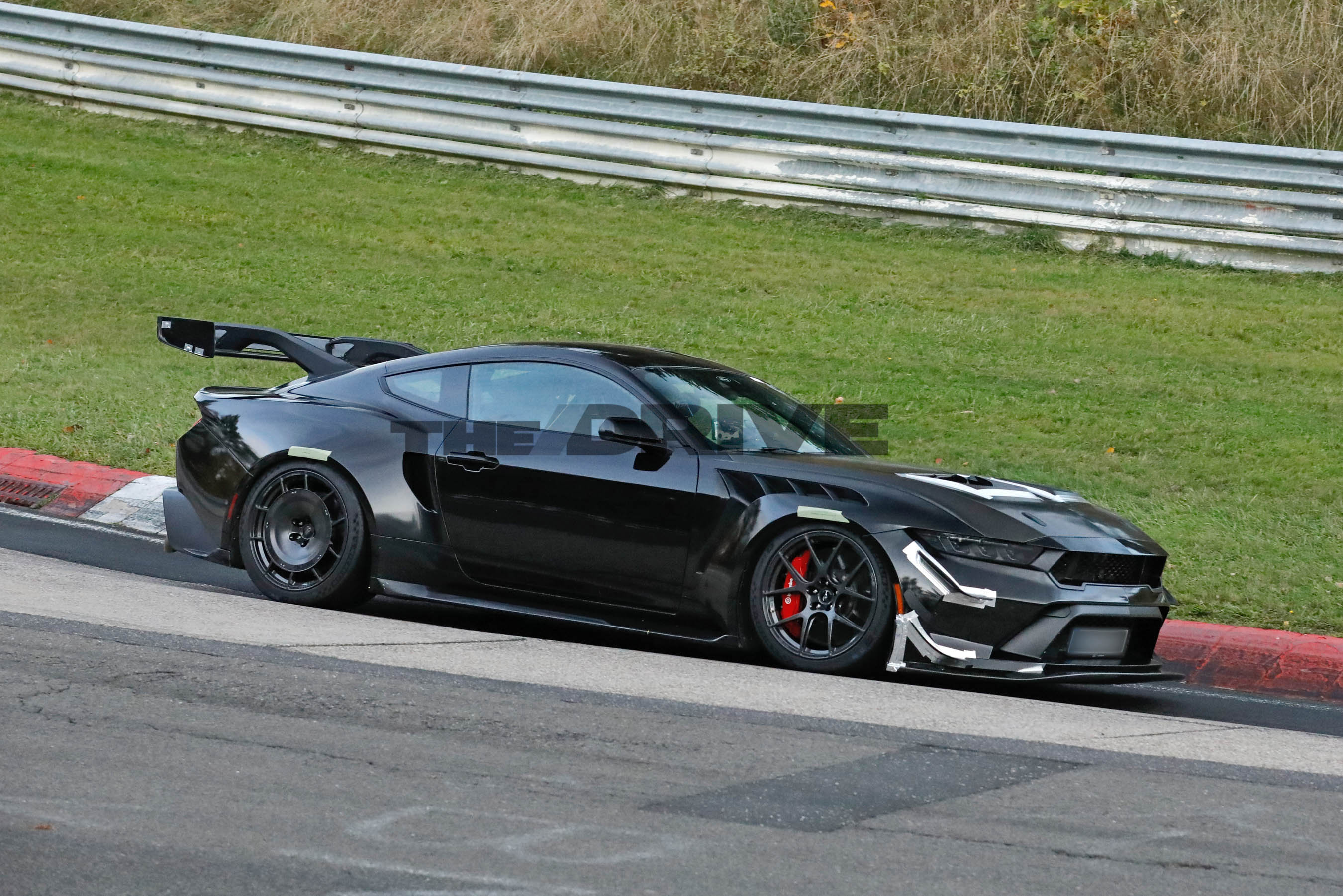 Ford Mustang GTD spy shots