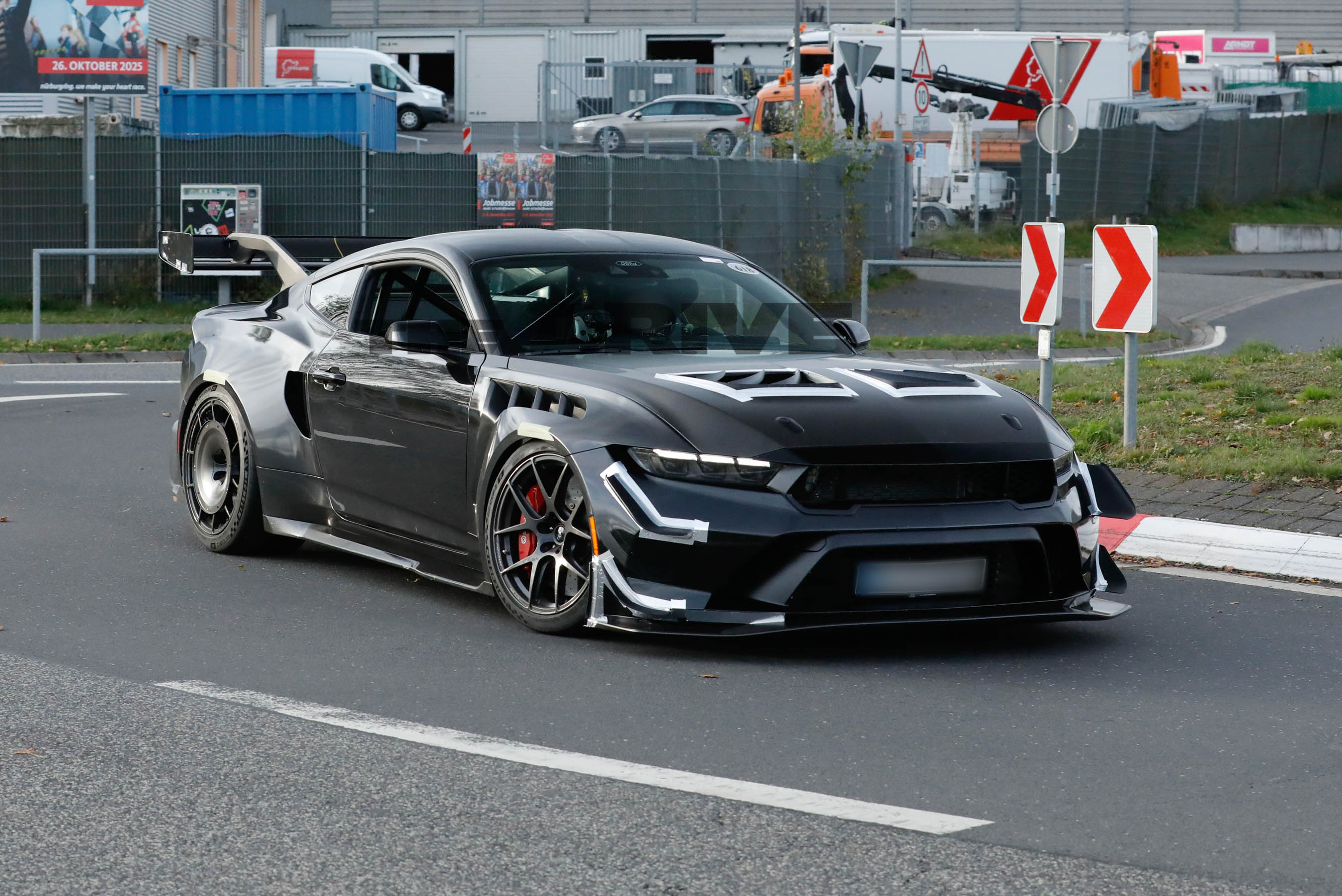 Ford Mustang GTD spy shots