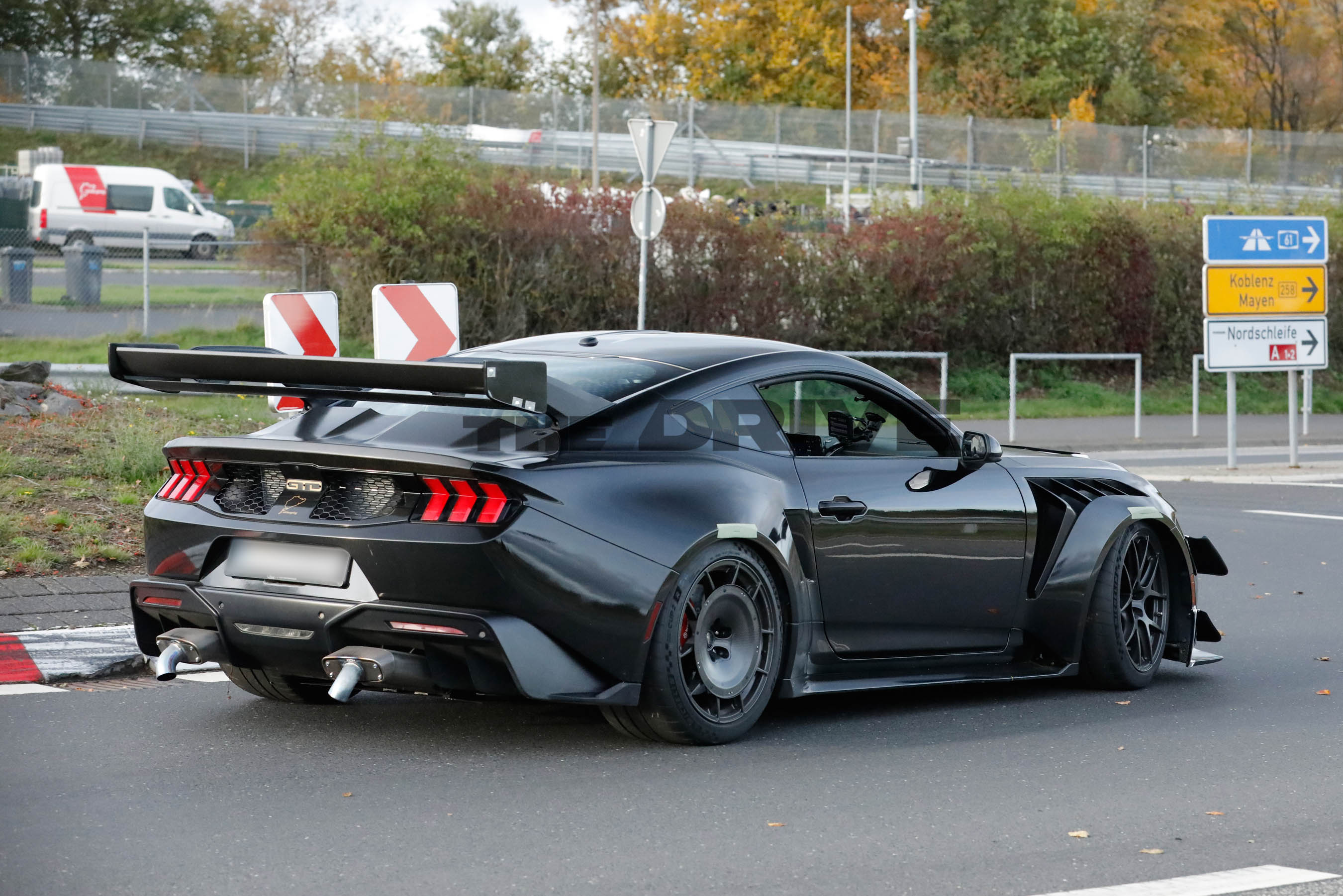 Ford Mustang GTD spy shots