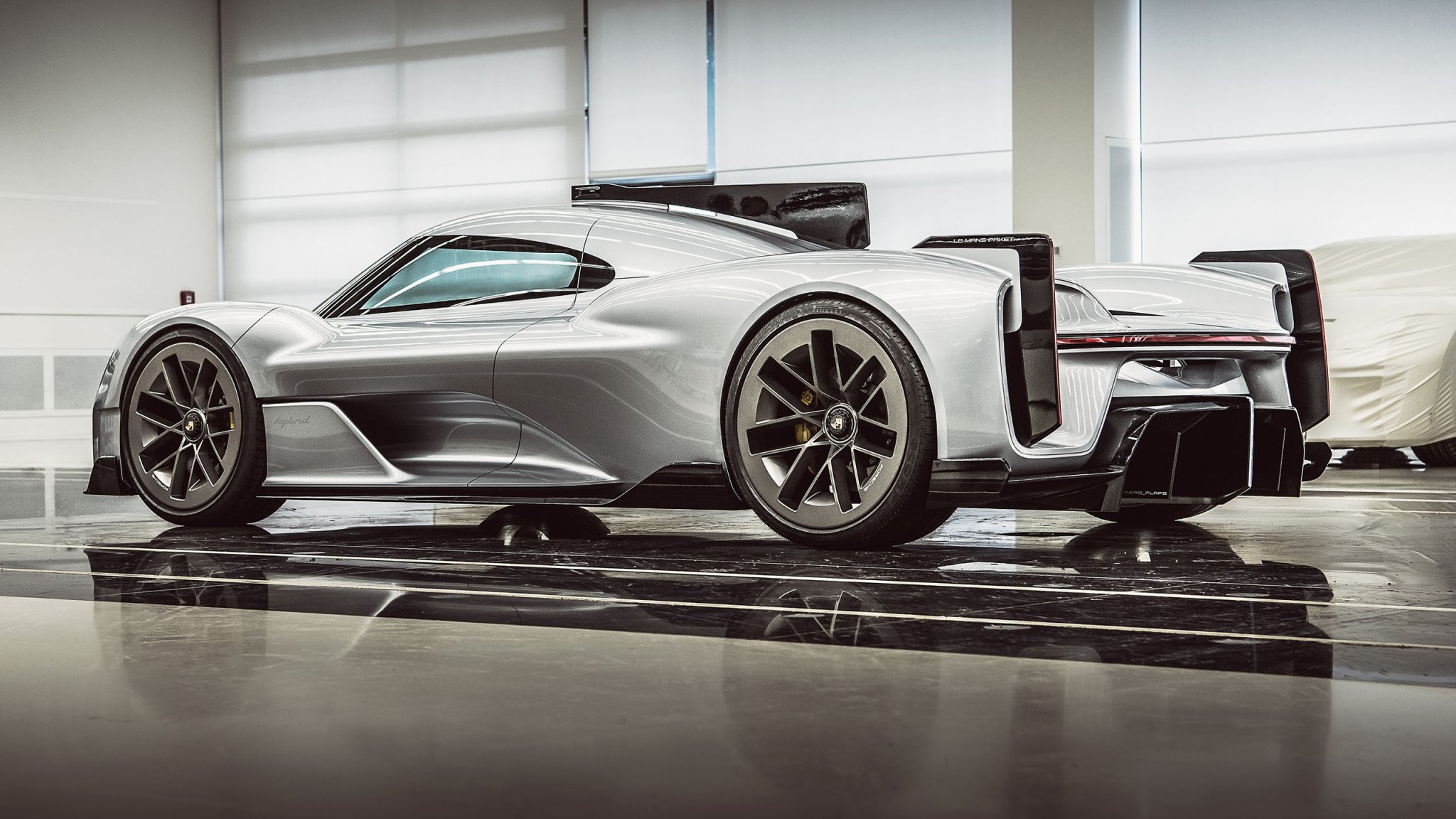 Porsche 919 Street rear quarter view.