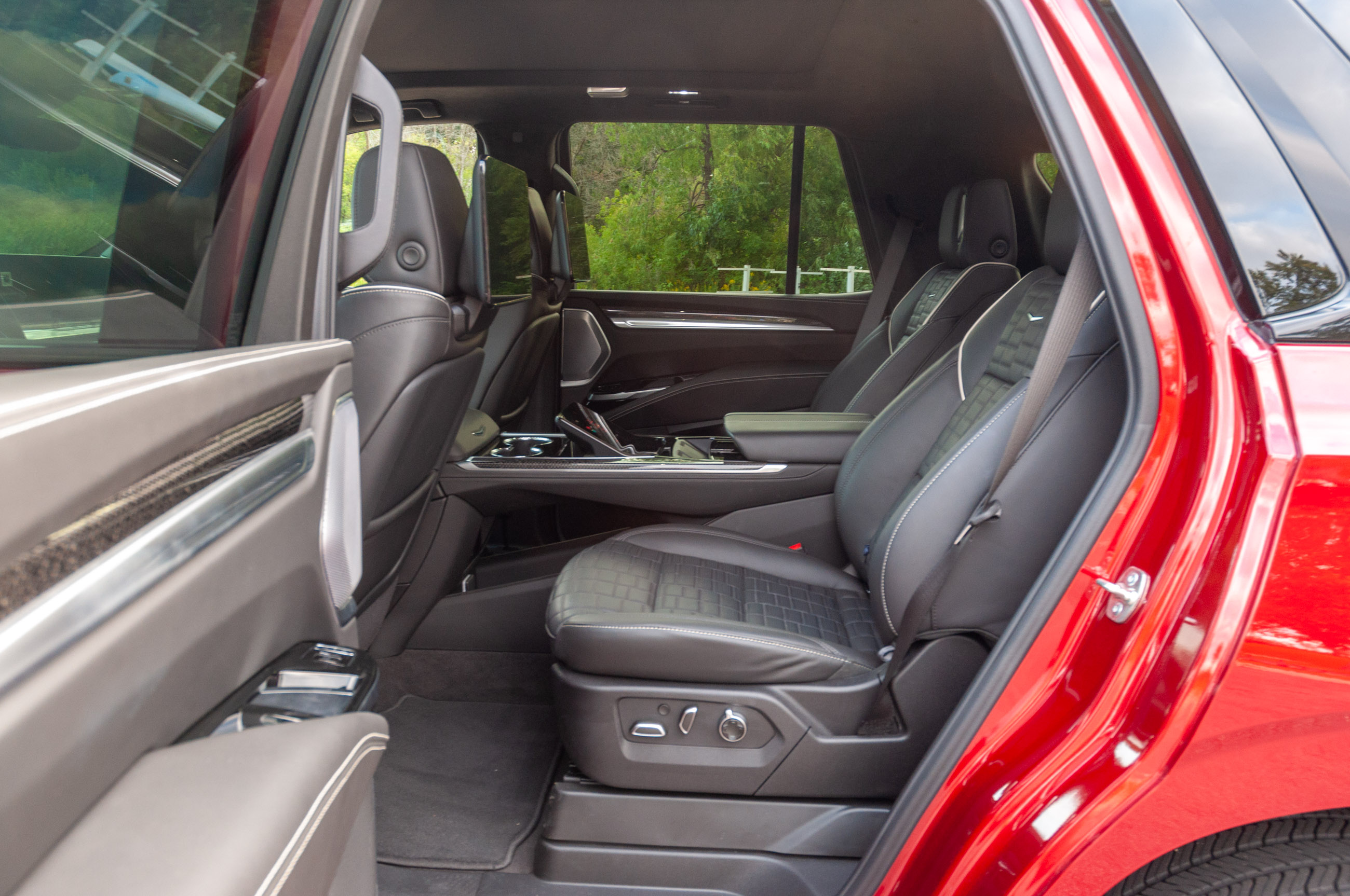 2025 Cadillac Escalade V