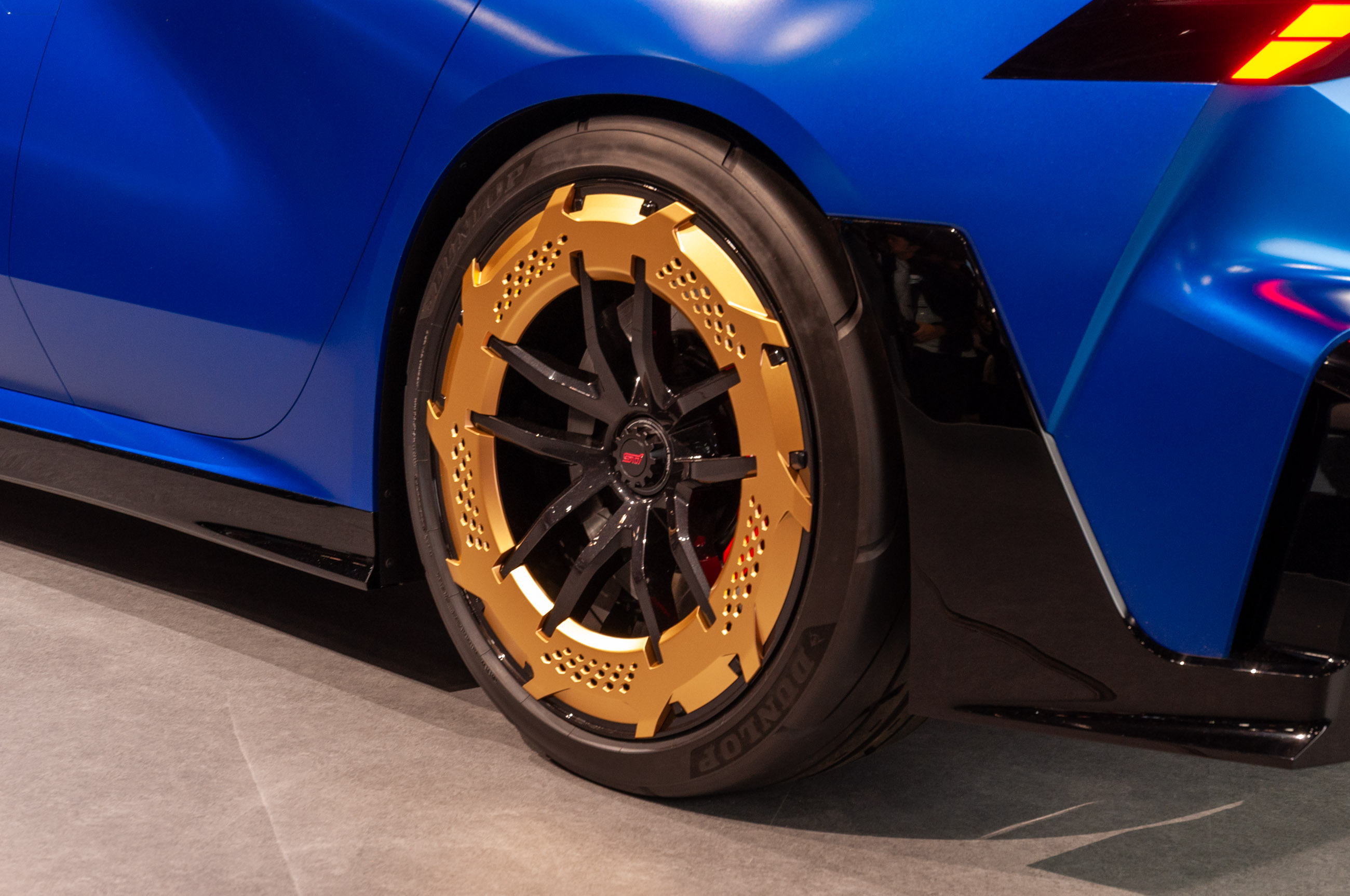 Subaru Performance-E STI concept