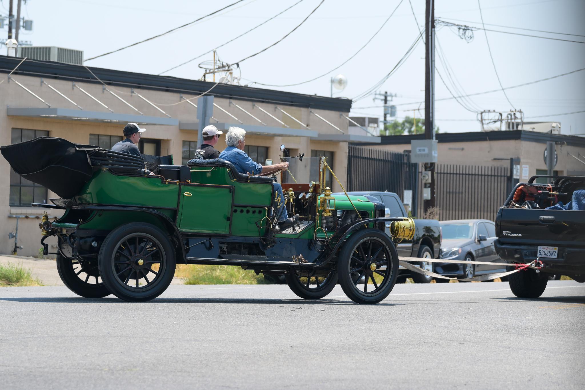 Jay Leno in a 1910 Model O-O White Steam Car